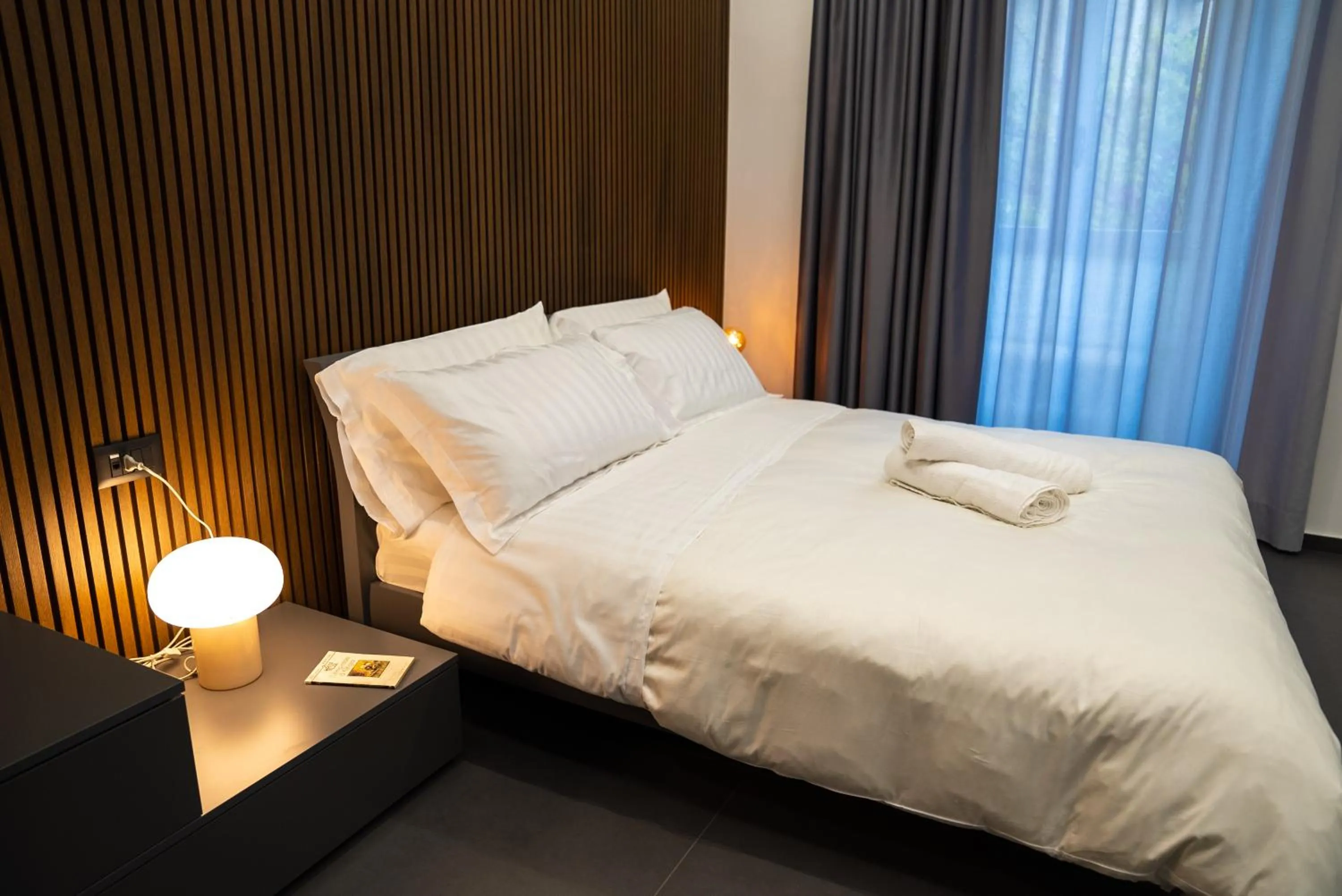 Photo of the whole room, Bed in Hart Boutique Hotel