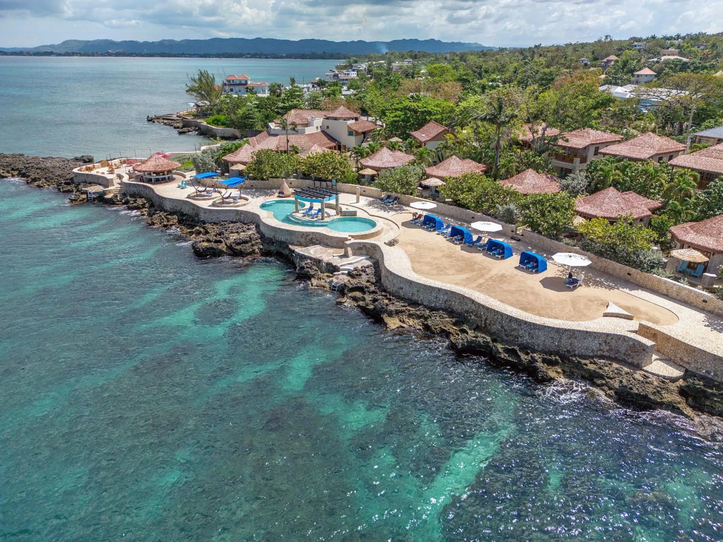 Property building in Ocean Cliff Hotel Negril Limited - Adults Only