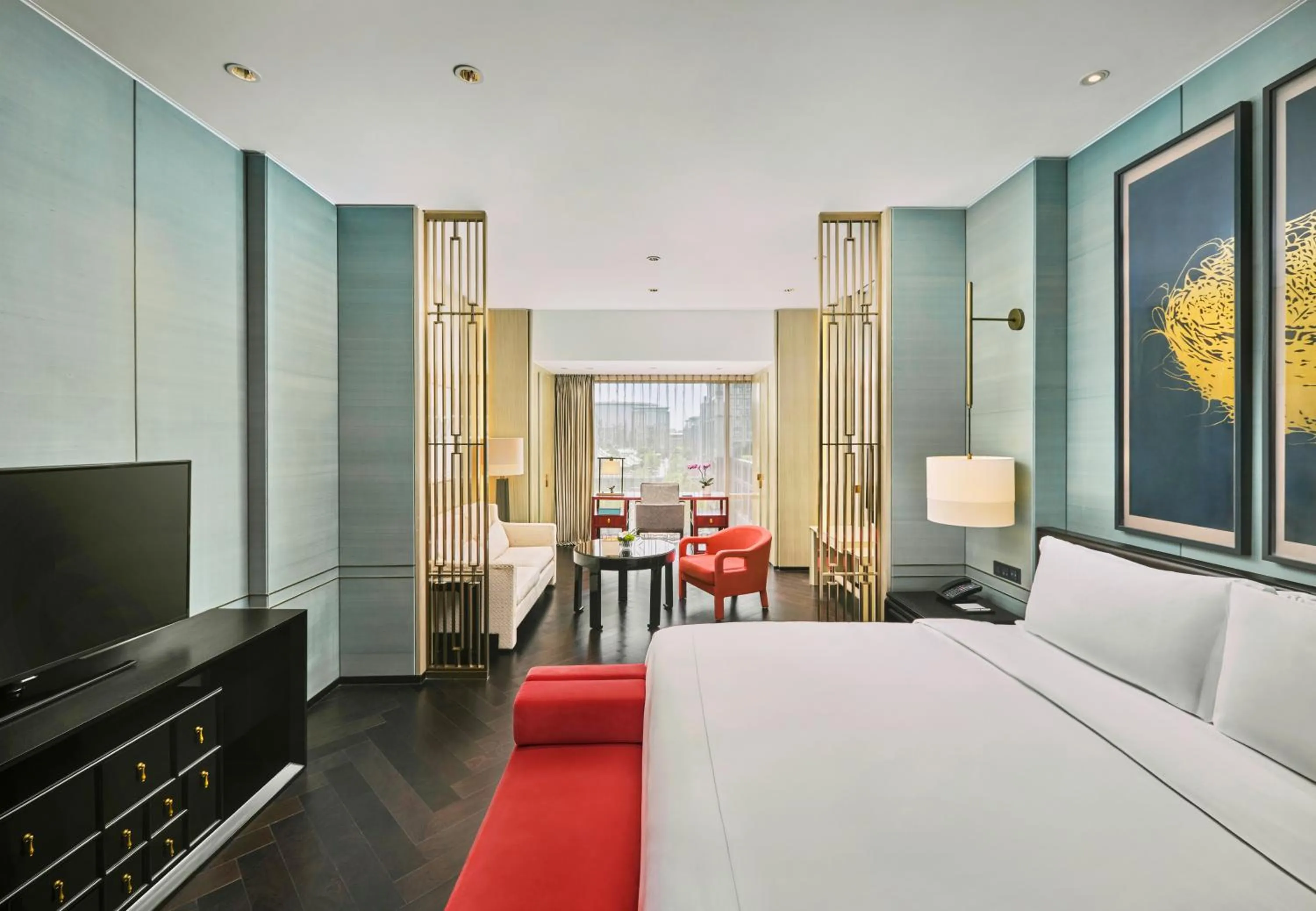 Photo of the whole room, Bed in Waldorf Astoria Beijing
