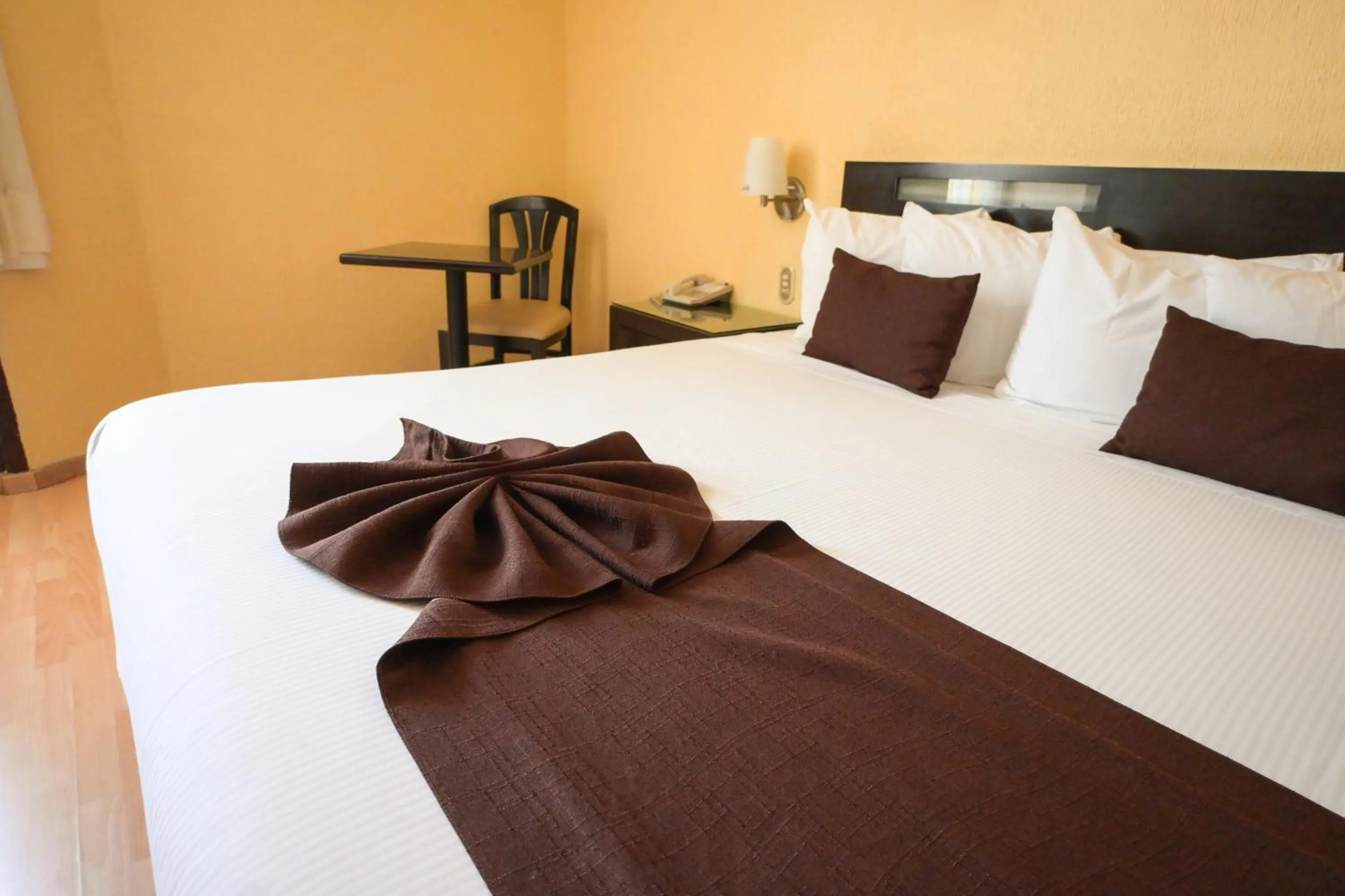 Bed in Hotel Santa Irene Guadalajara