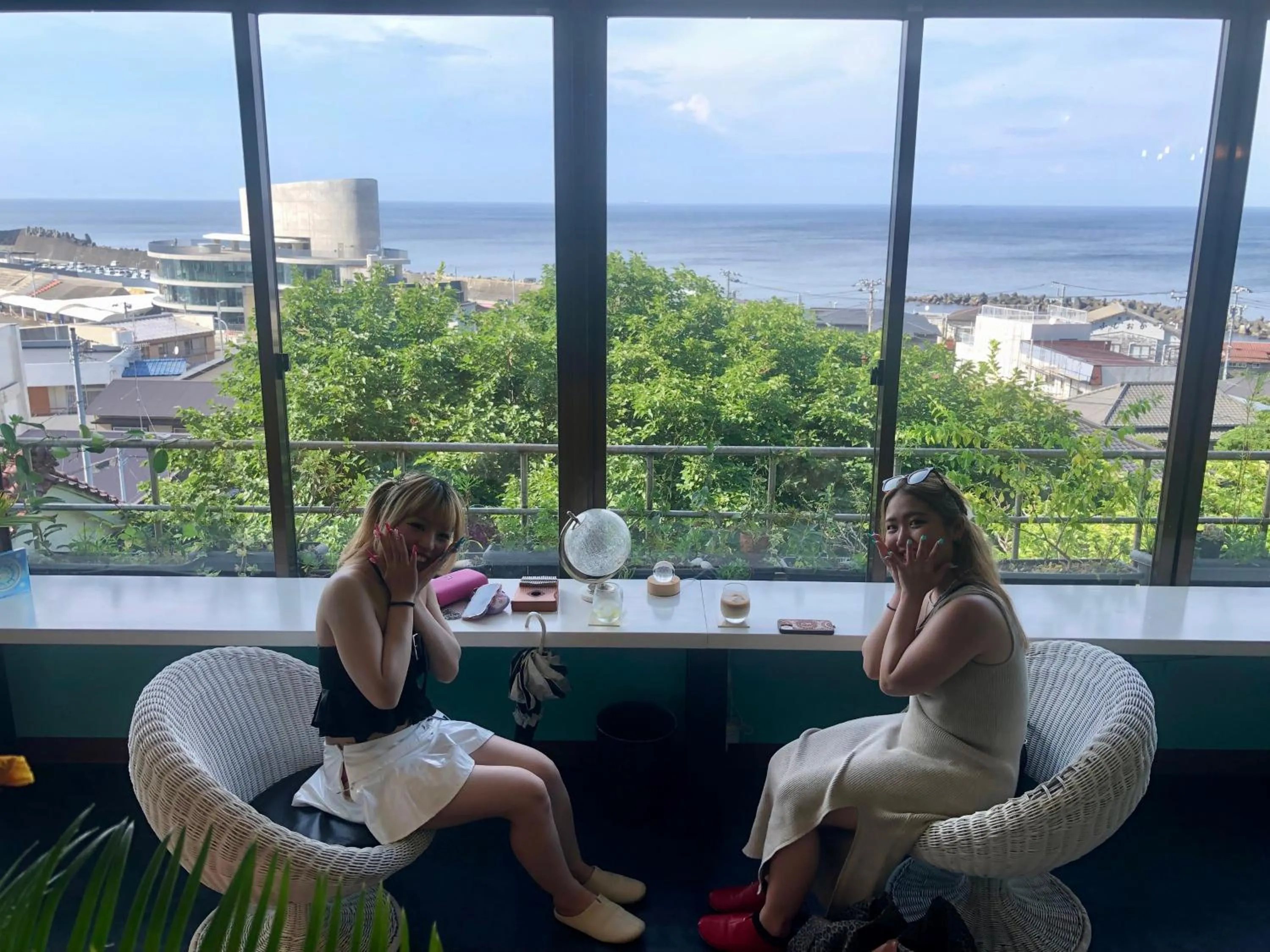 Dining area in Hotel MOANA絶景オーシャンビューカフェラウンジ朝食付き