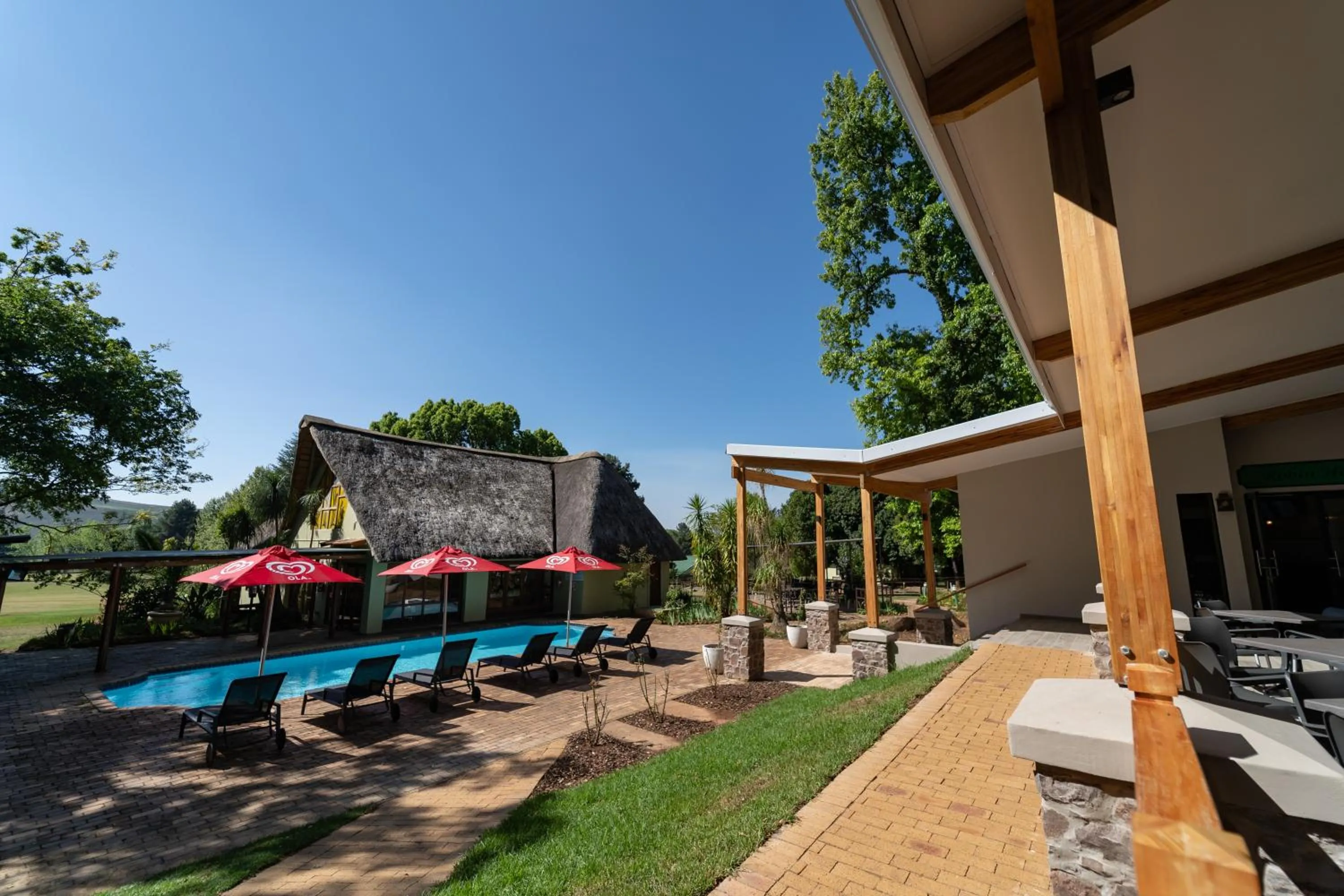 Swimming pool in Gooderson Monks Cowl Golf Resort