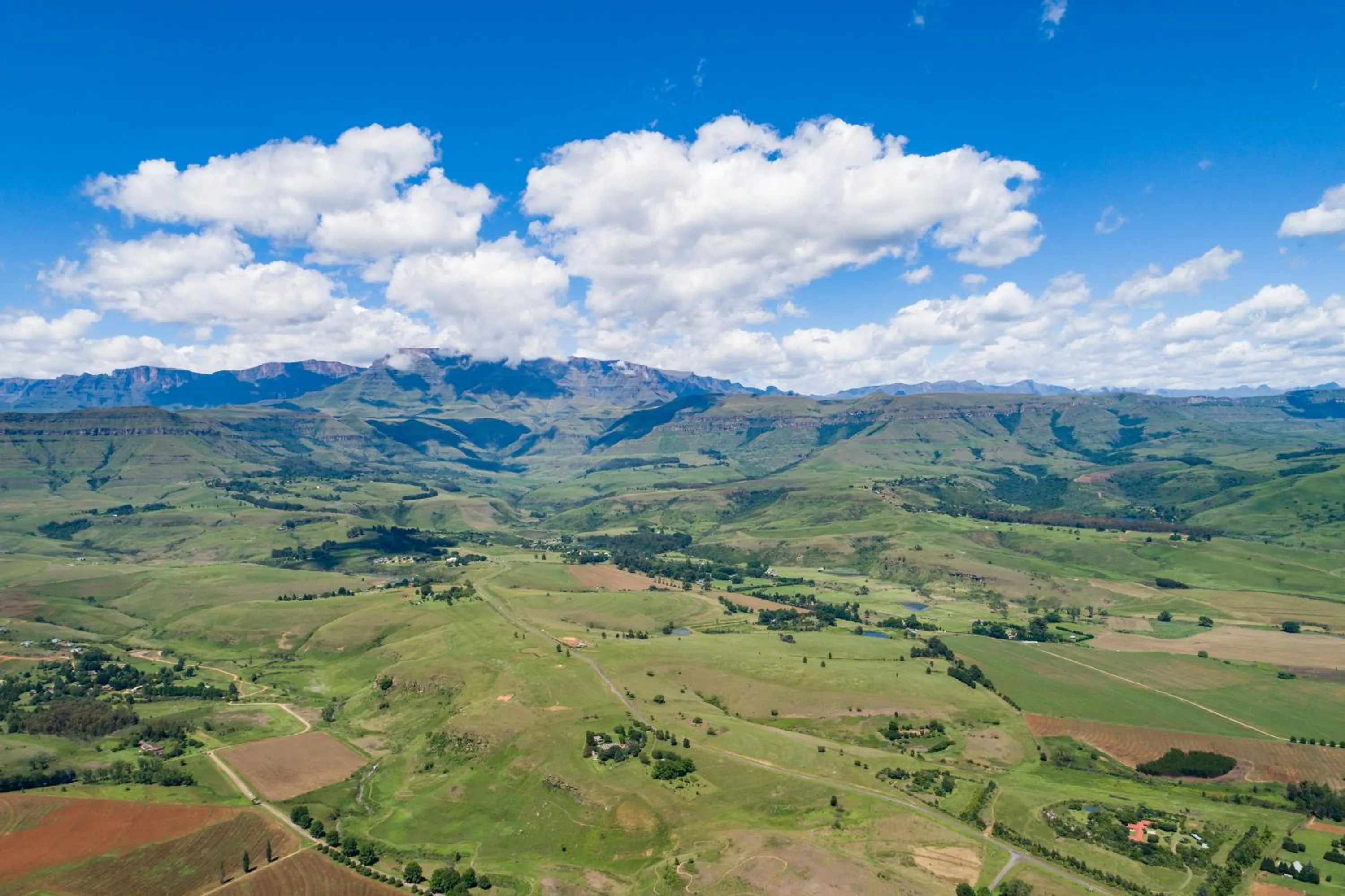 Natural landscape in Gooderson Monks Cowl Golf Resort