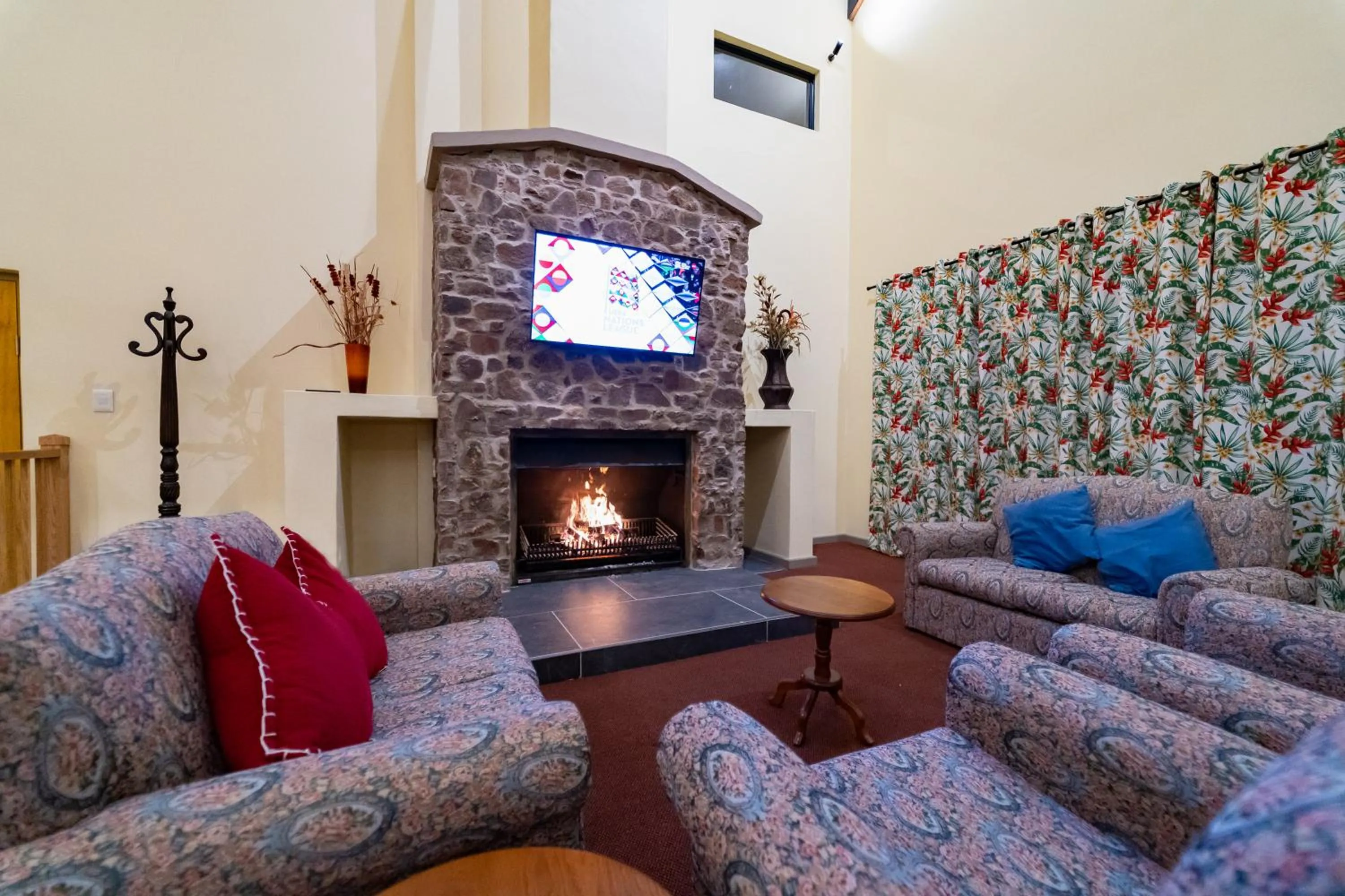 Lounge or bar in Gooderson Monks Cowl Golf Resort