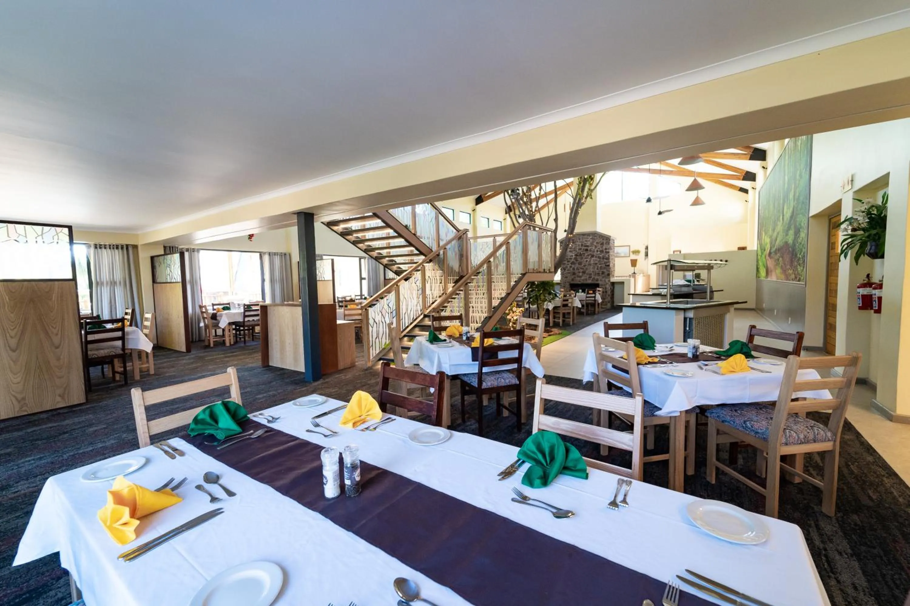 Restaurant/places to eat in Gooderson Monks Cowl Golf Resort