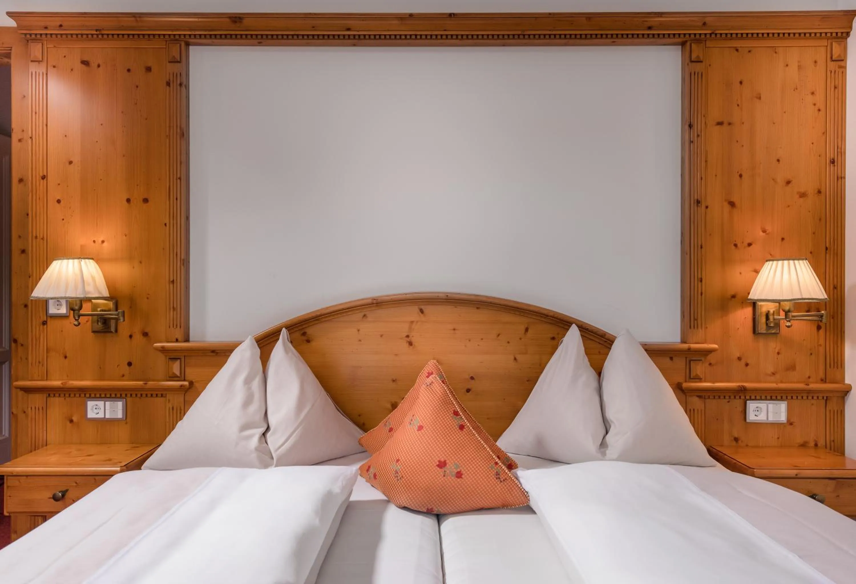 Bed in Hotel Moselebauer