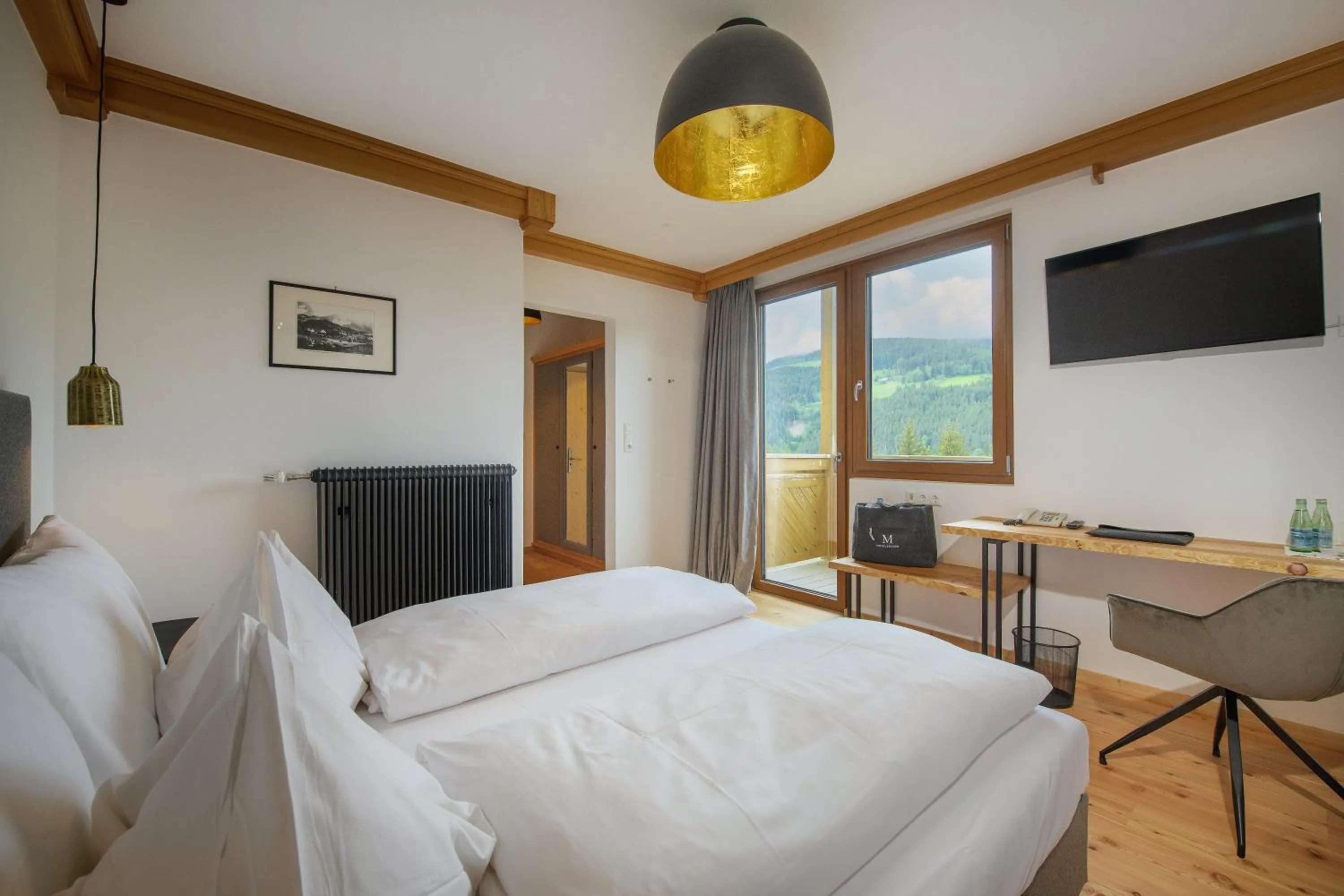 Photo of the whole room, Bed in Hotel Moselebauer