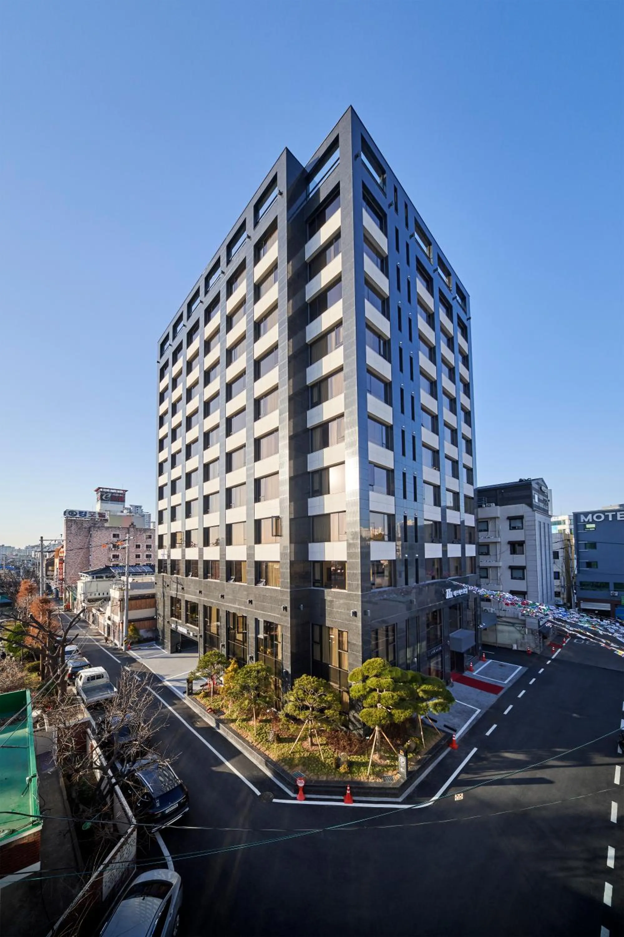 Property building in Gwangju H1 Hotel