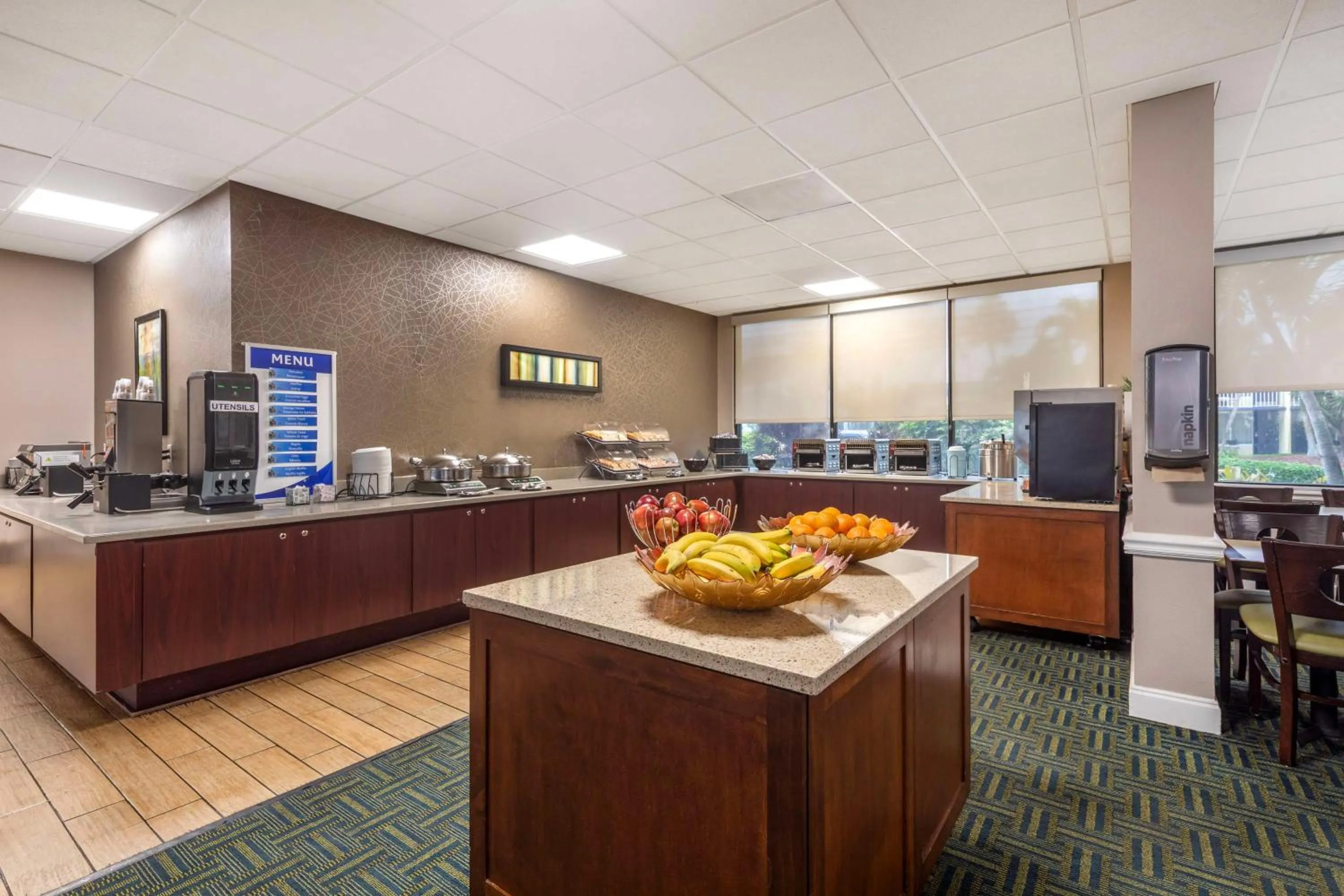 Breakfast in Best Western Cocoa Beach - Port Canaveral