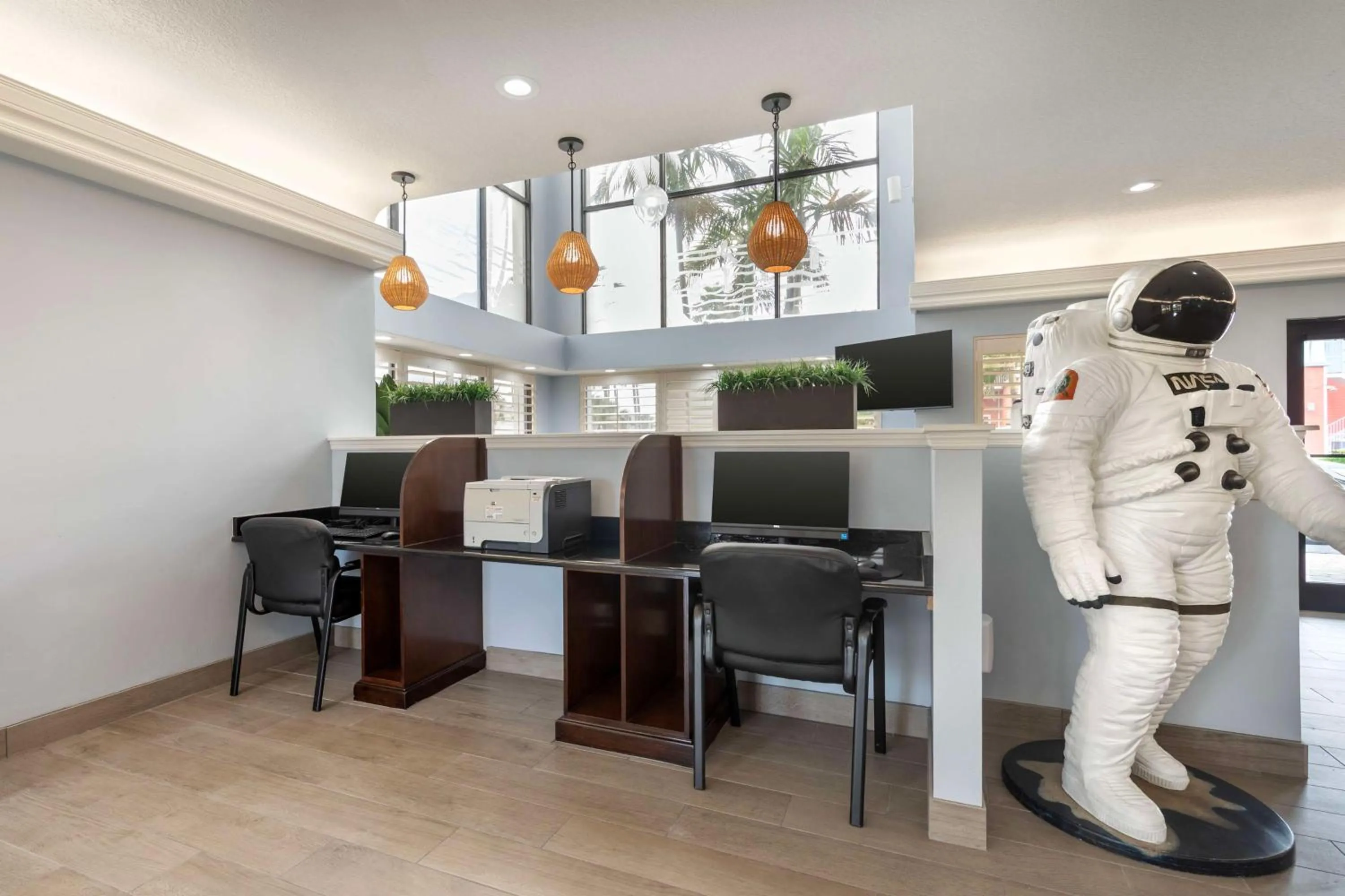 Business facilities in Best Western Cocoa Beach - Port Canaveral