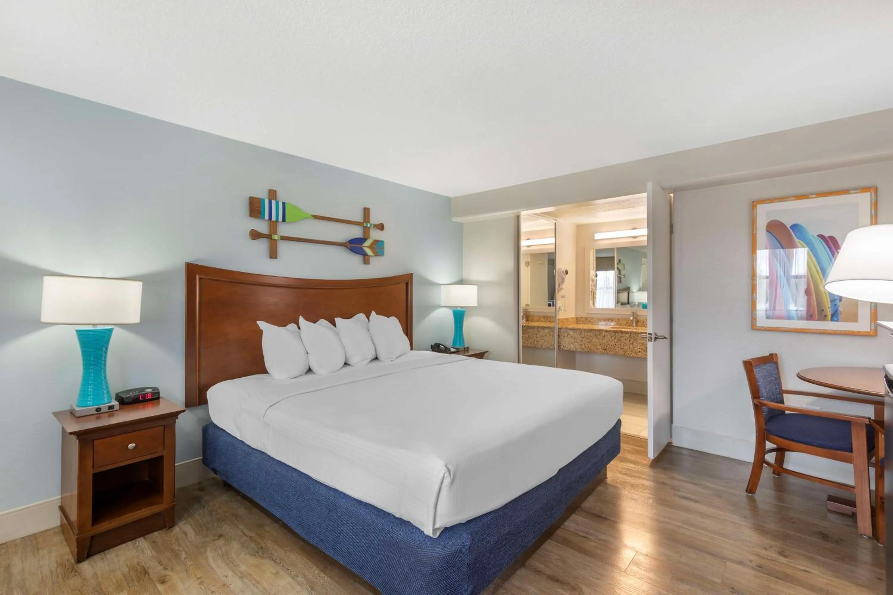 Beach, Bed in Best Western Cocoa Beach - Port Canaveral