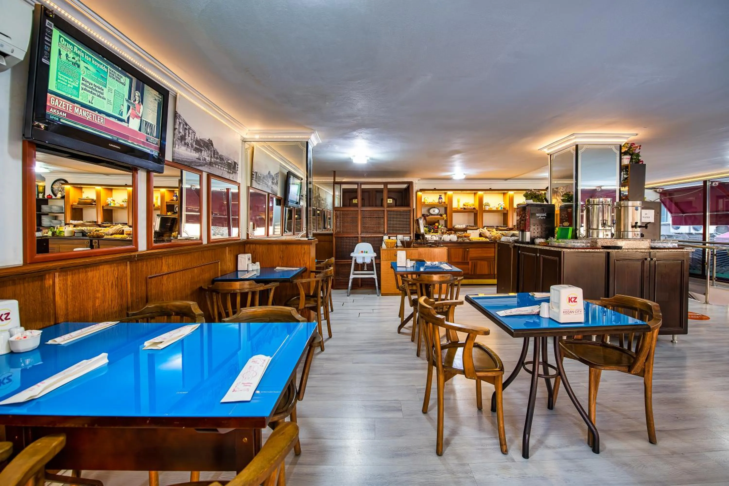 Restaurant/places to eat in Kozan City Hotel