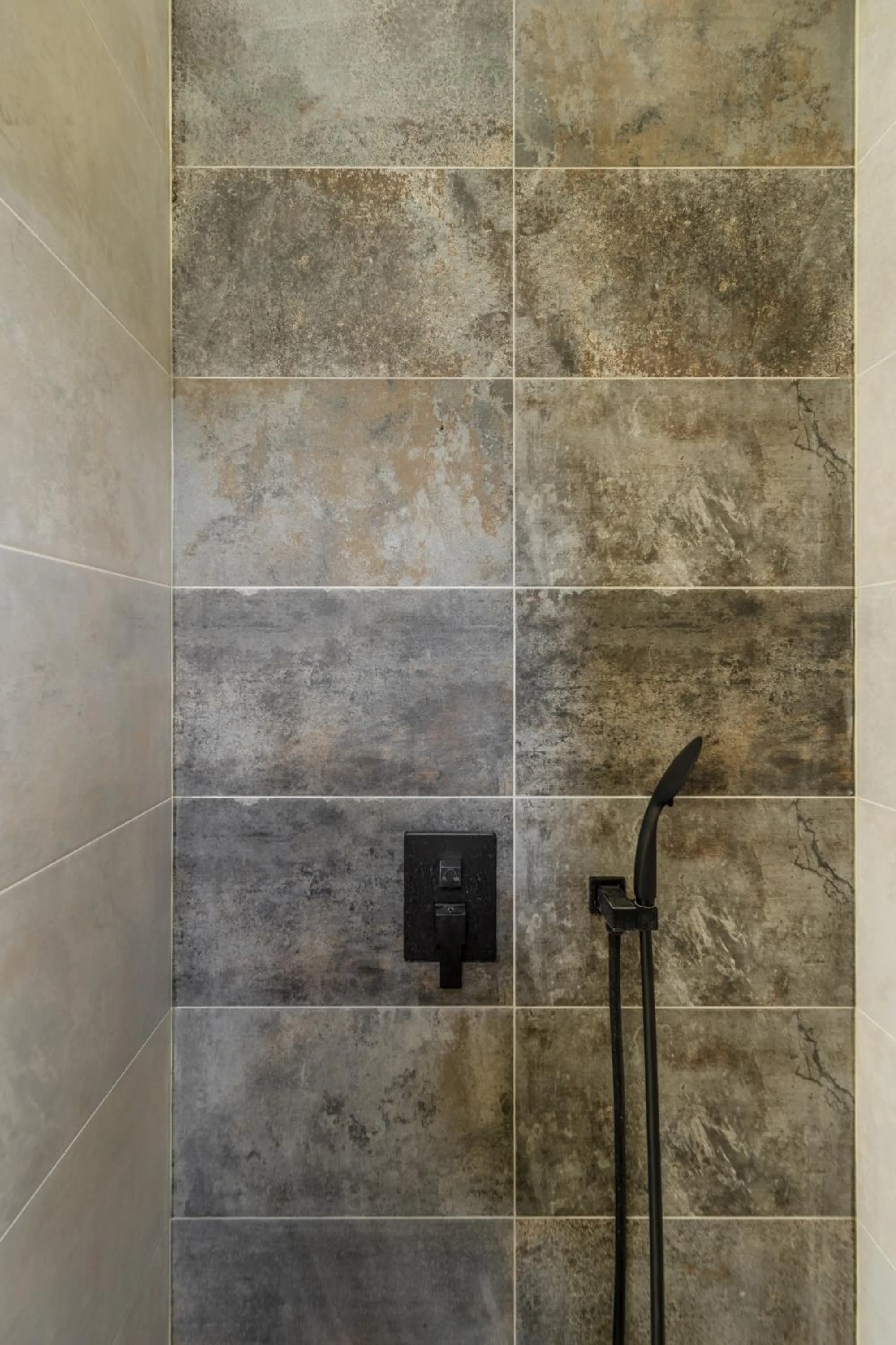 Shower in L'Hôtel Particulier - Paris Asnières