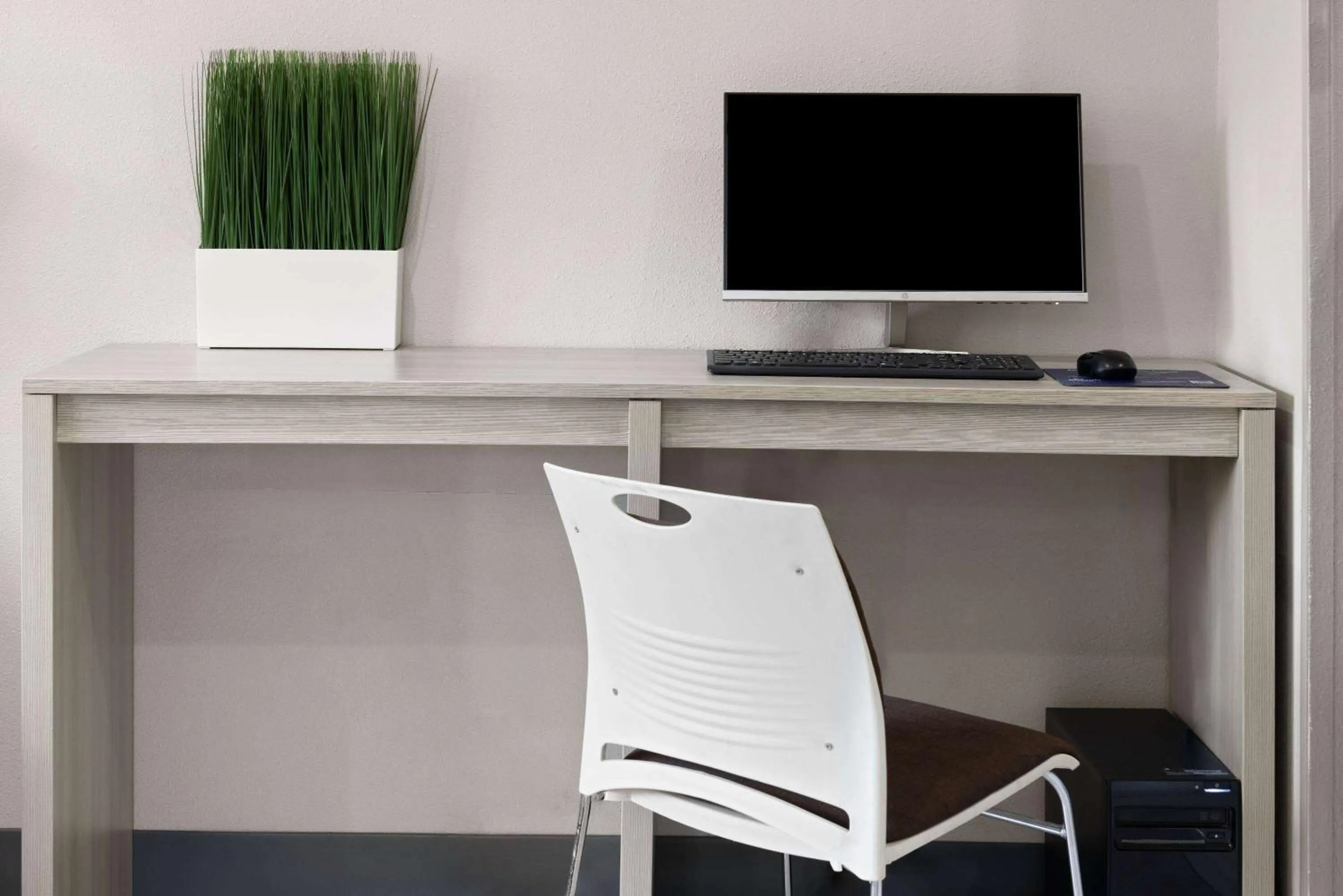 Business facilities in Microtel Inn by Wyndham Raleigh-Durham Airport