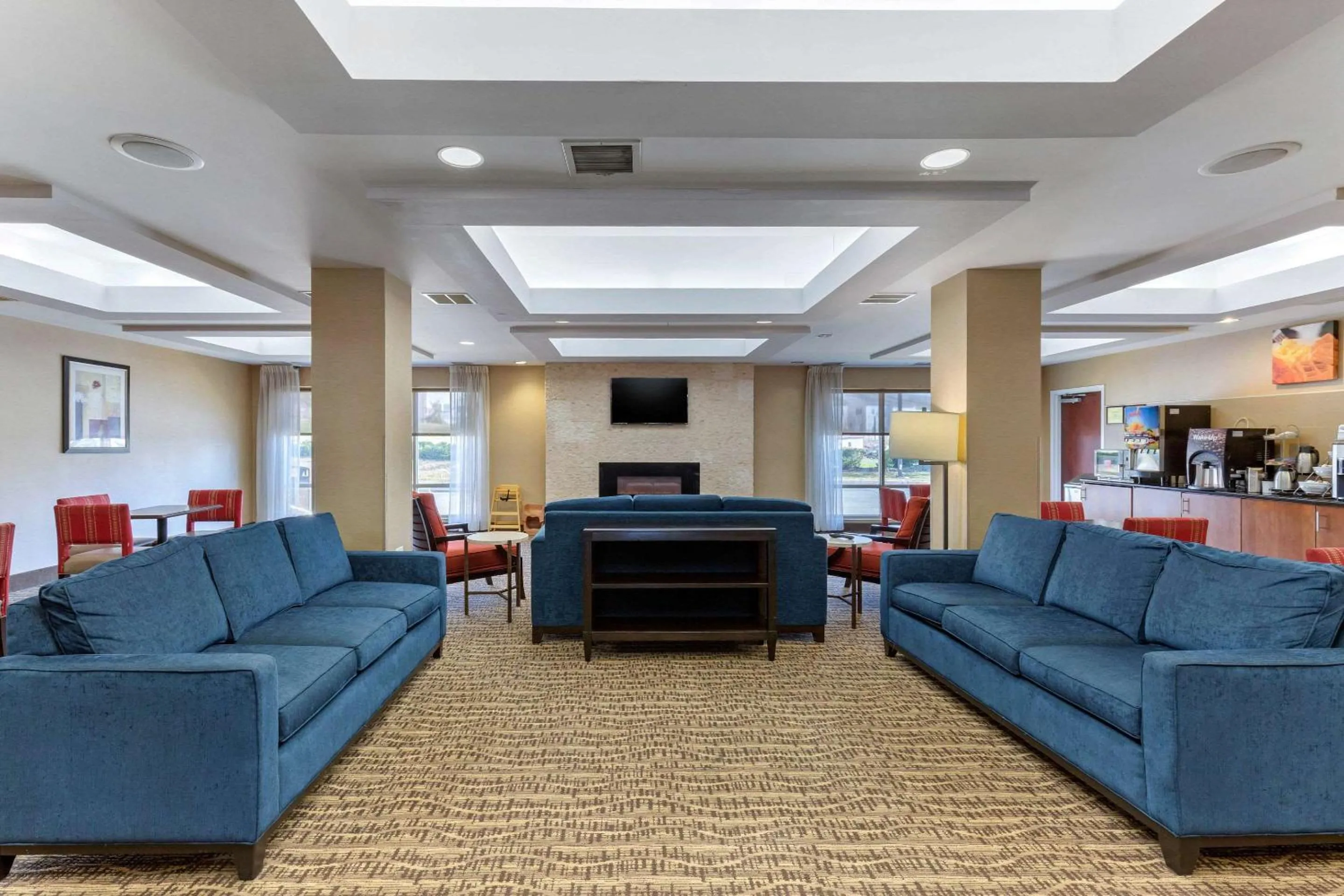 Lobby or reception in Comfort Suites Elkridge Columbia Gateway