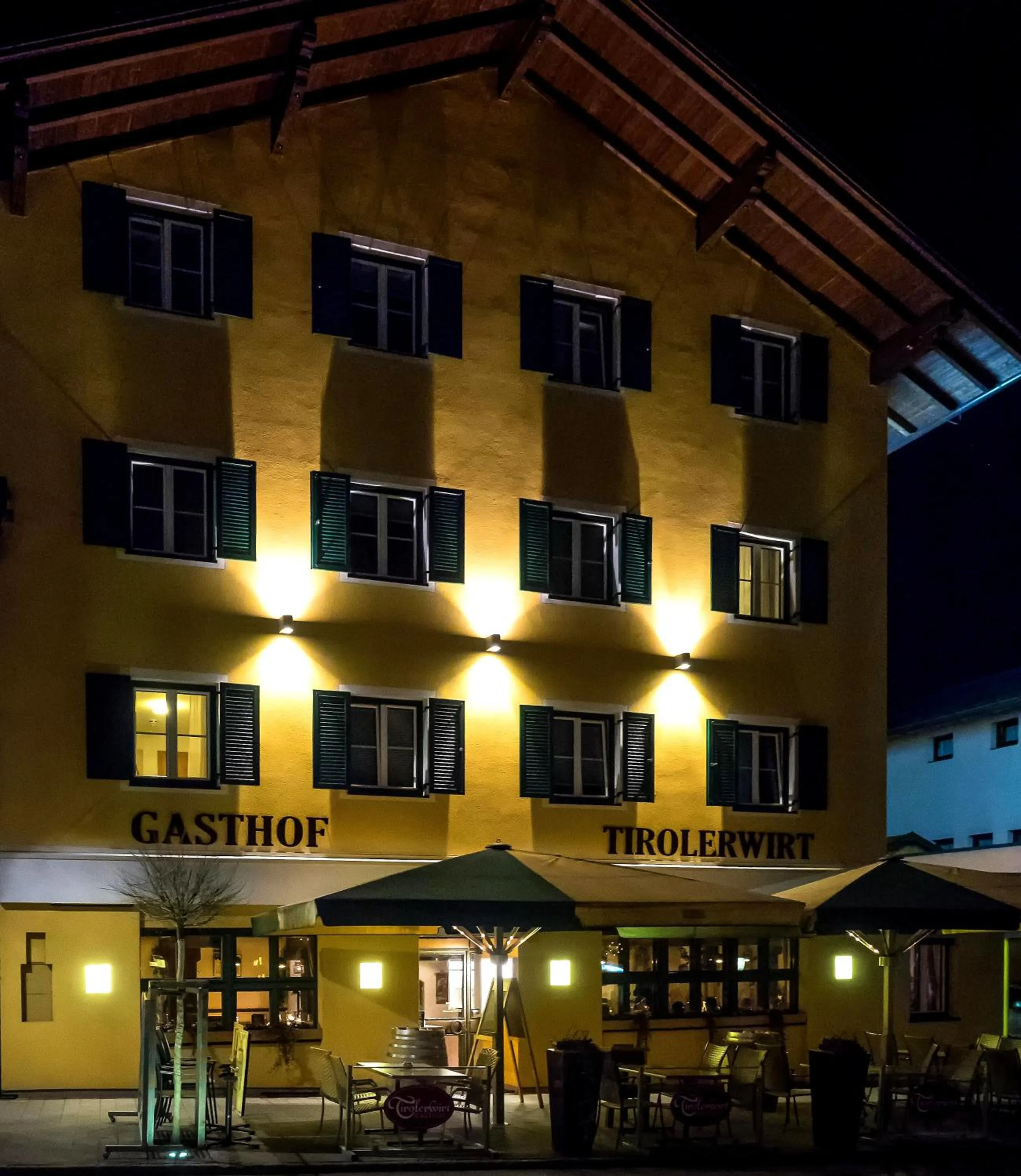 Property building in Hotel Gasthof Tirolerwirt