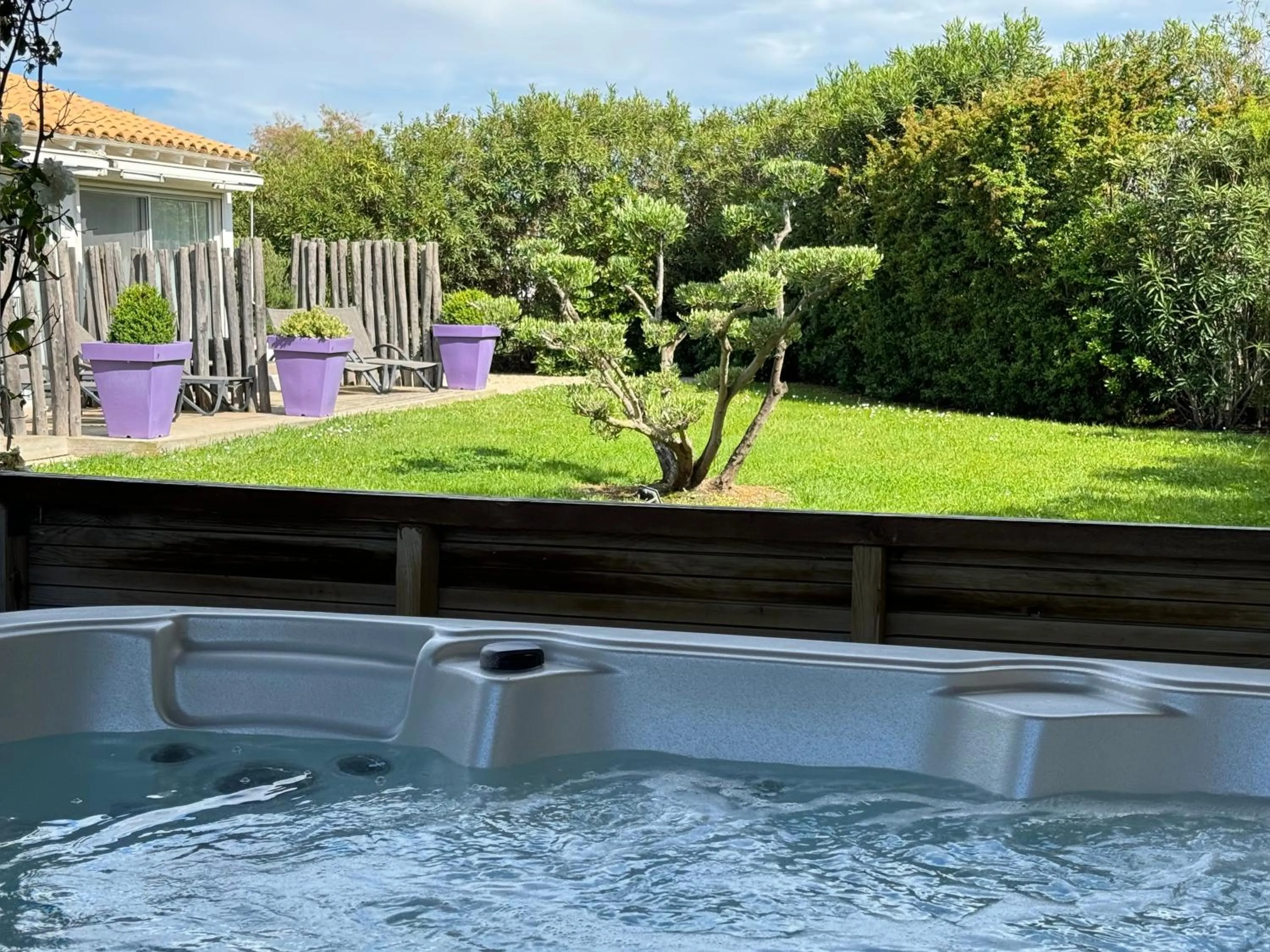 Hot Tub in Le Mas de Cocagne