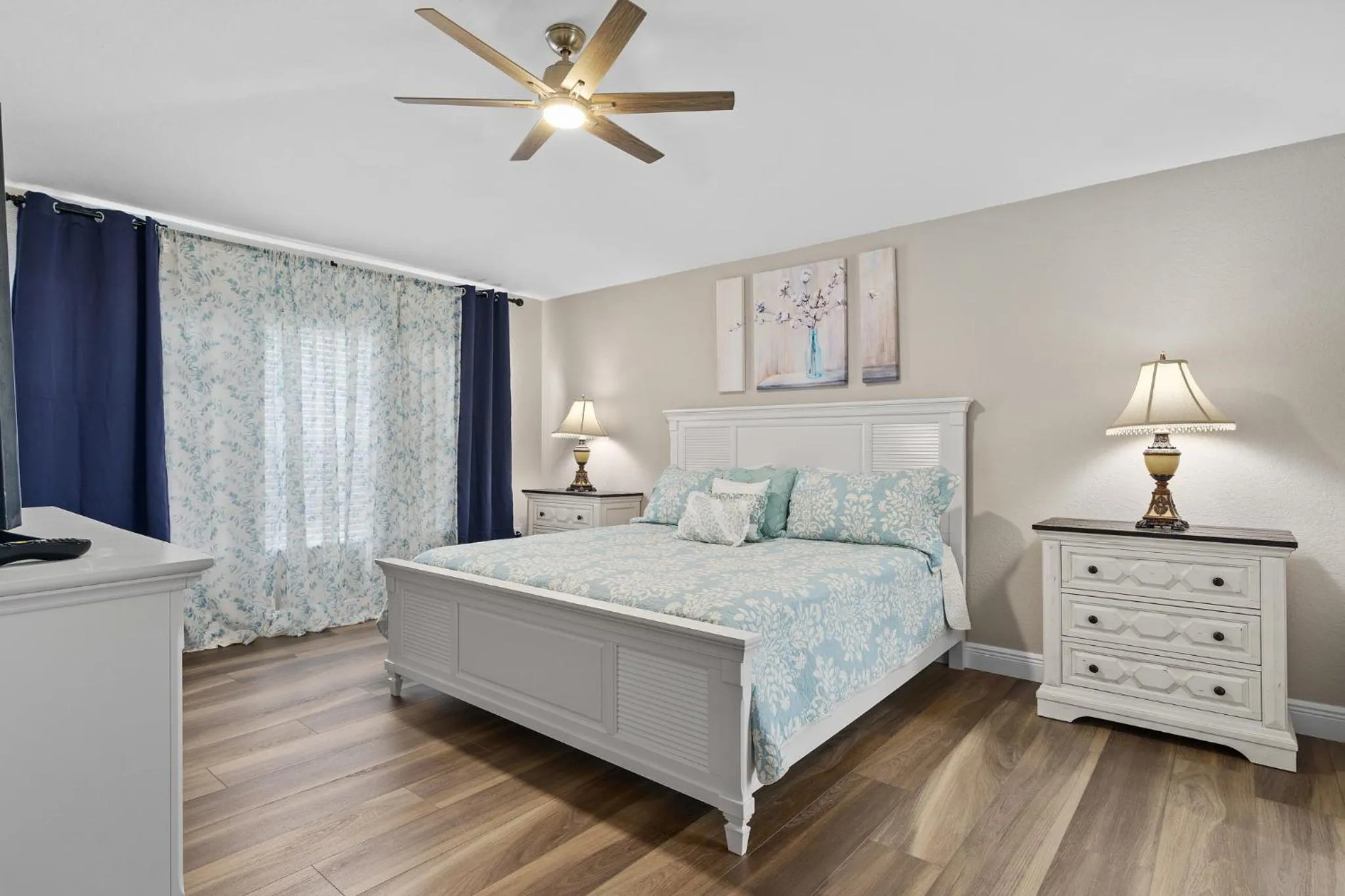Bedroom, Bed in WindsorHills Villa Pool Resort Amenities Minutes to Disney