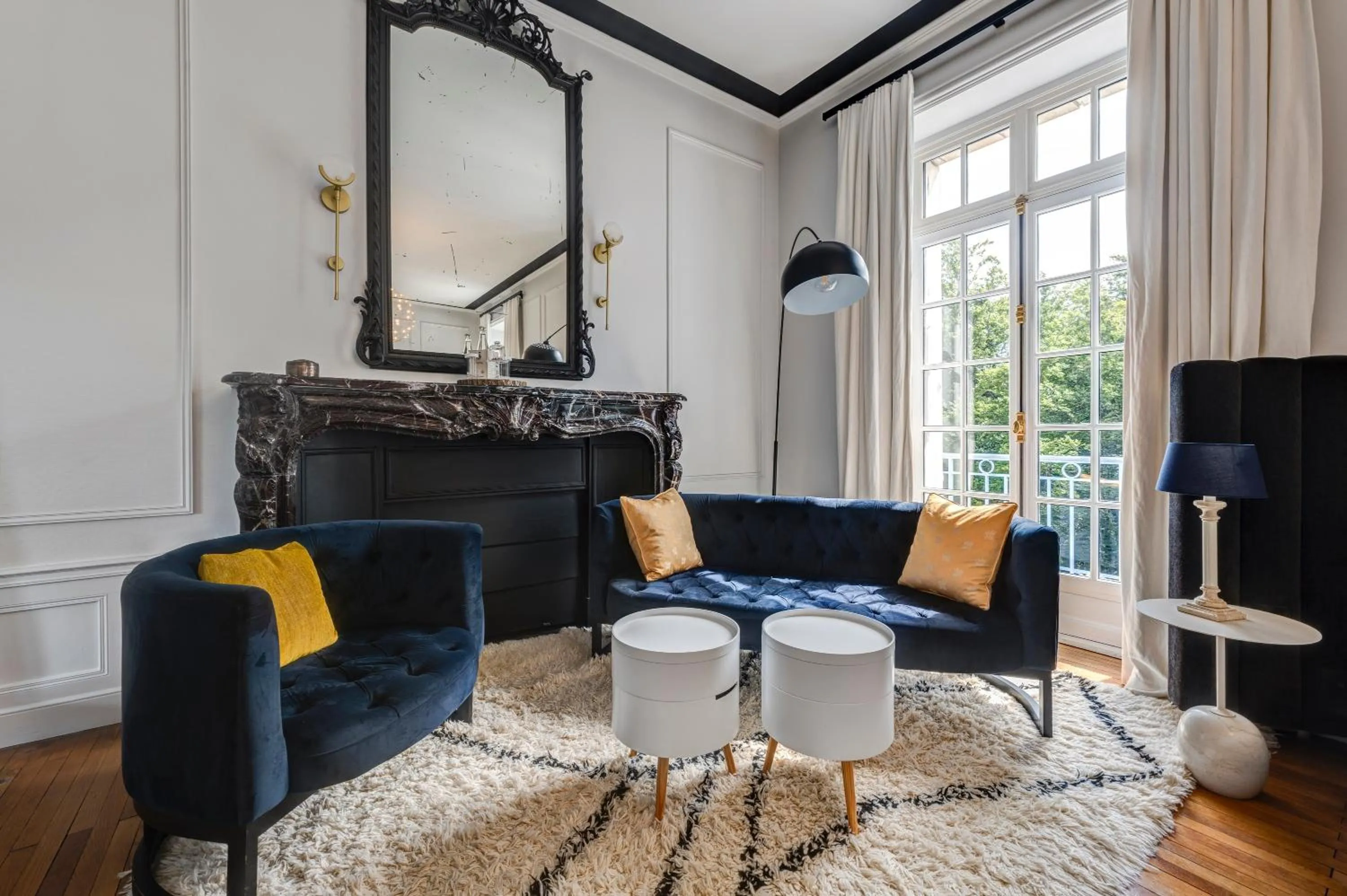 Seating area in Château des Avenieres