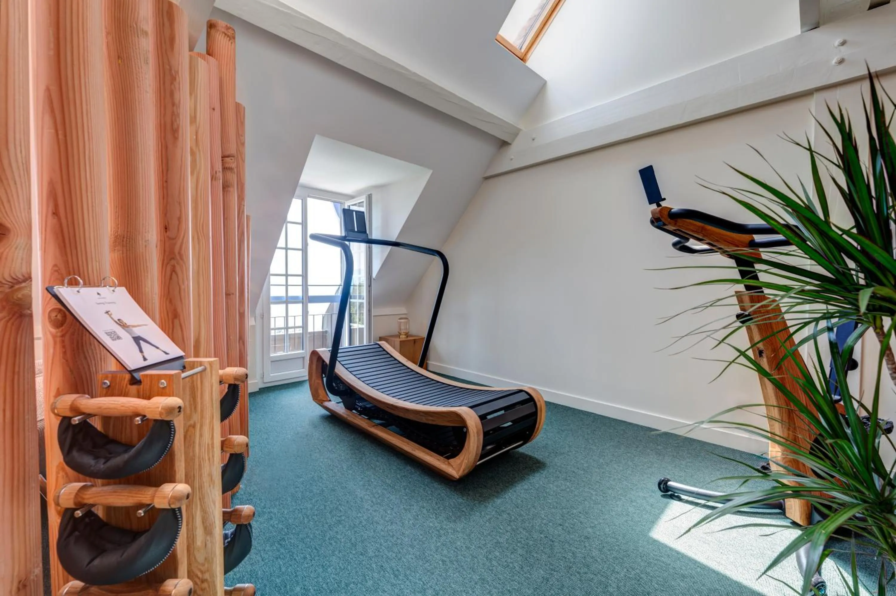 Spa and wellness centre/facilities in Château des Avenieres