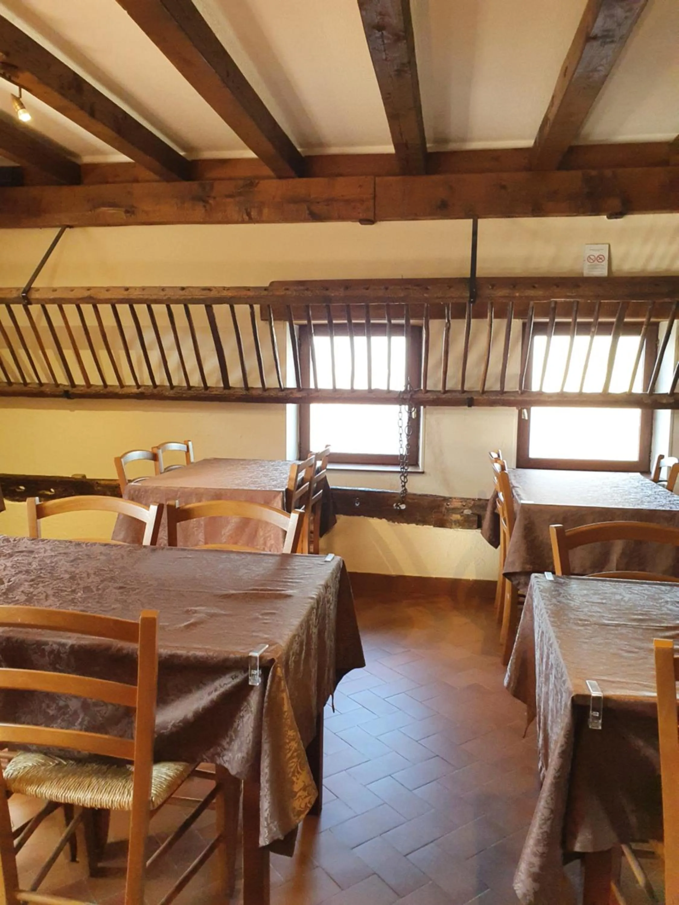 Area and facilities in Delfotel