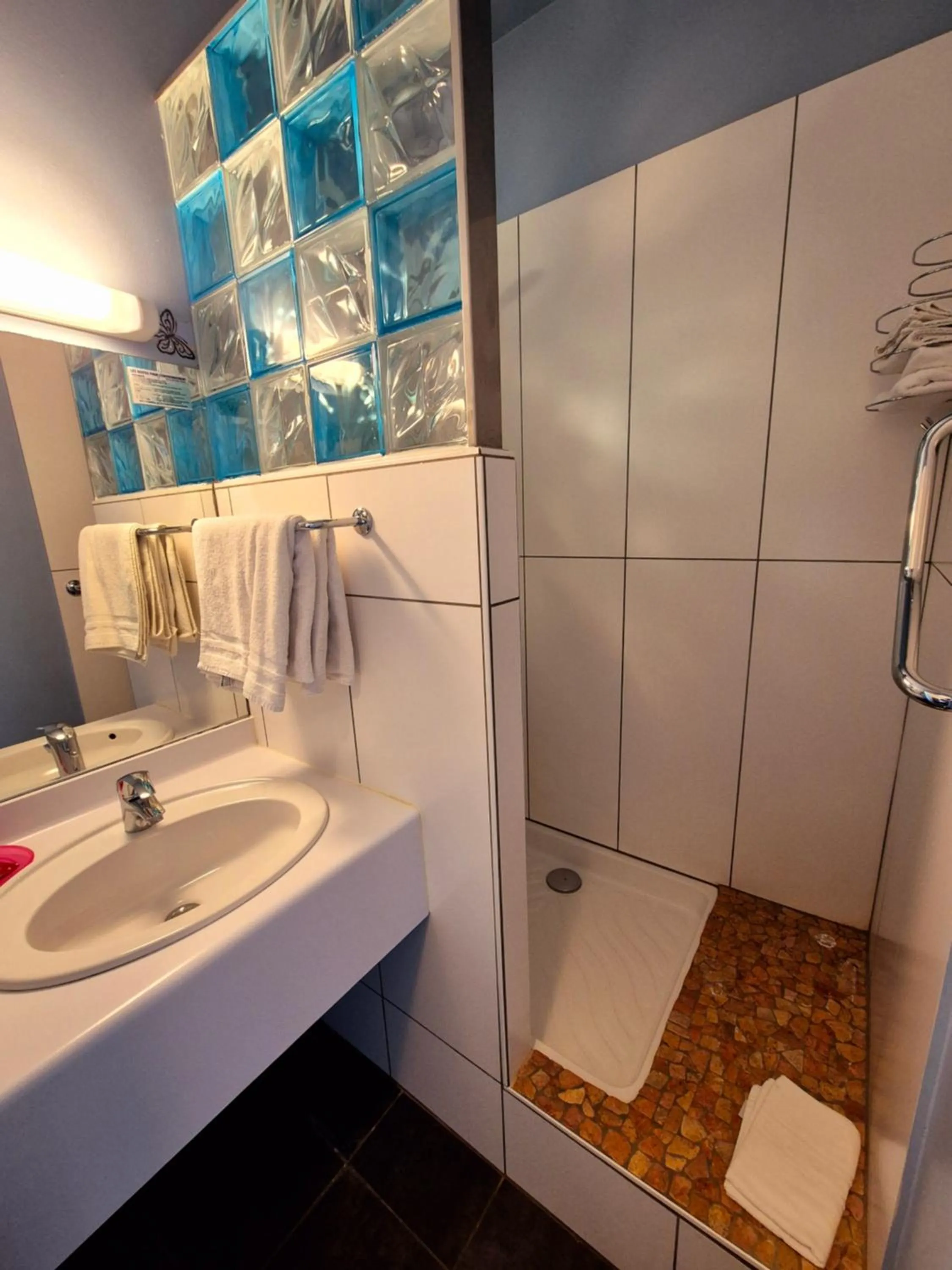 Bathroom in Arche Hotel