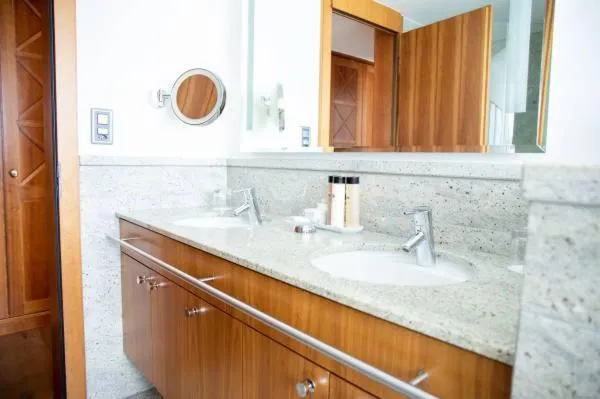 Bathroom in Arosa Kulm Hotel & Alpin Spa