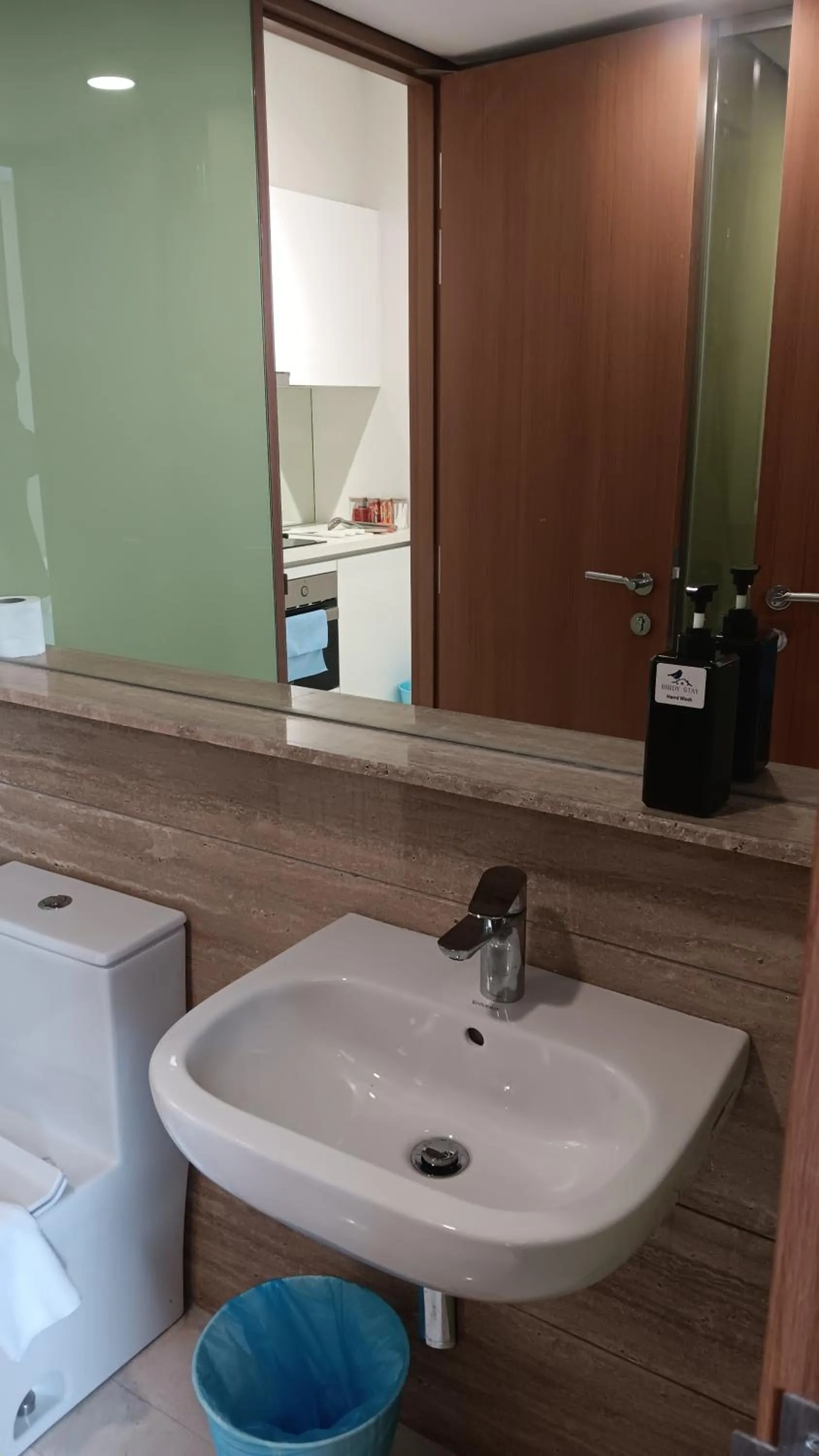 Bathroom in KLCC Homestay Vacation Sky Suites KLCC Birdy Stay