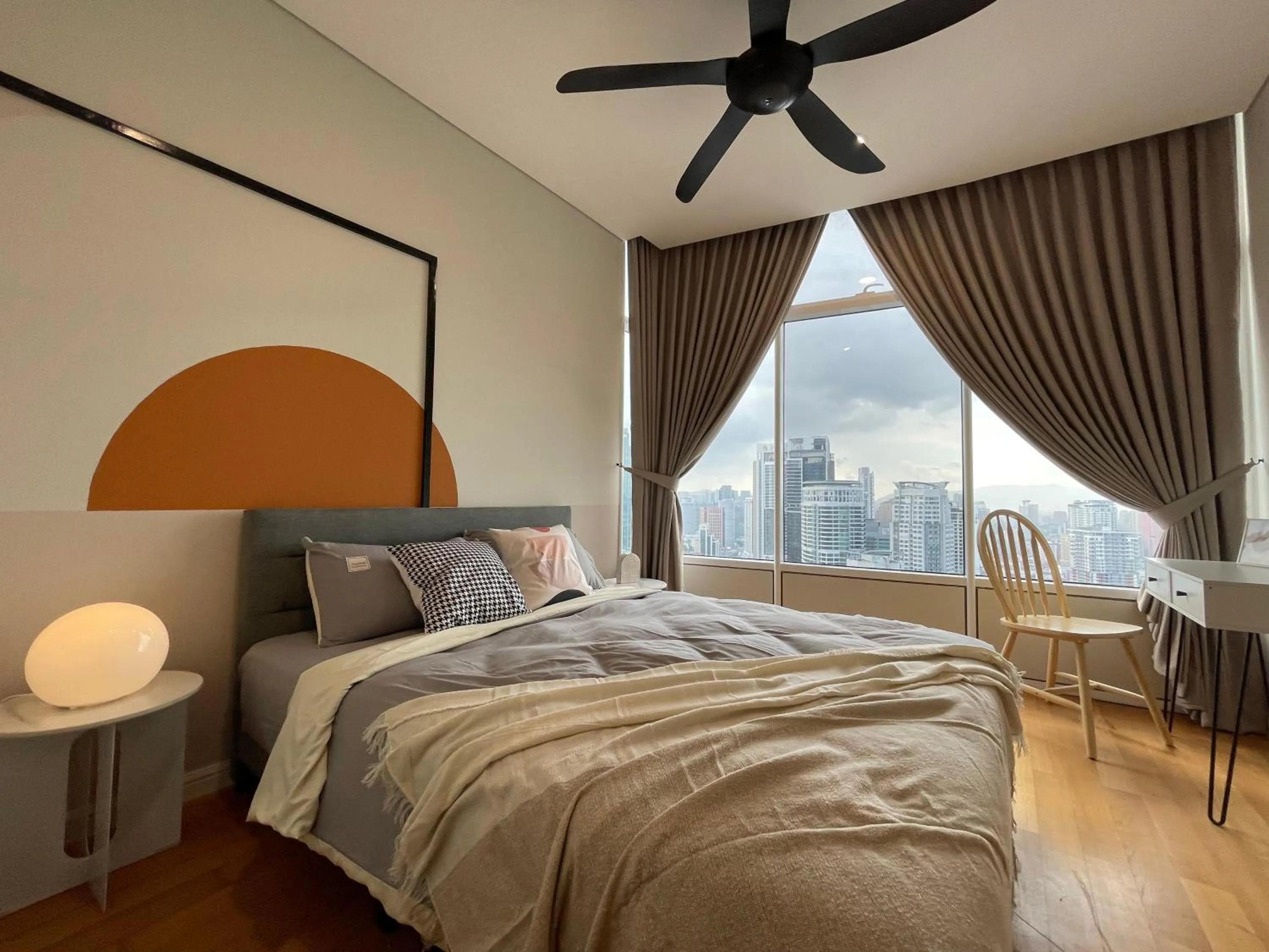 Bedroom, Bed in KLCC Homestay Vacation Sky Suites KLCC Birdy Stay