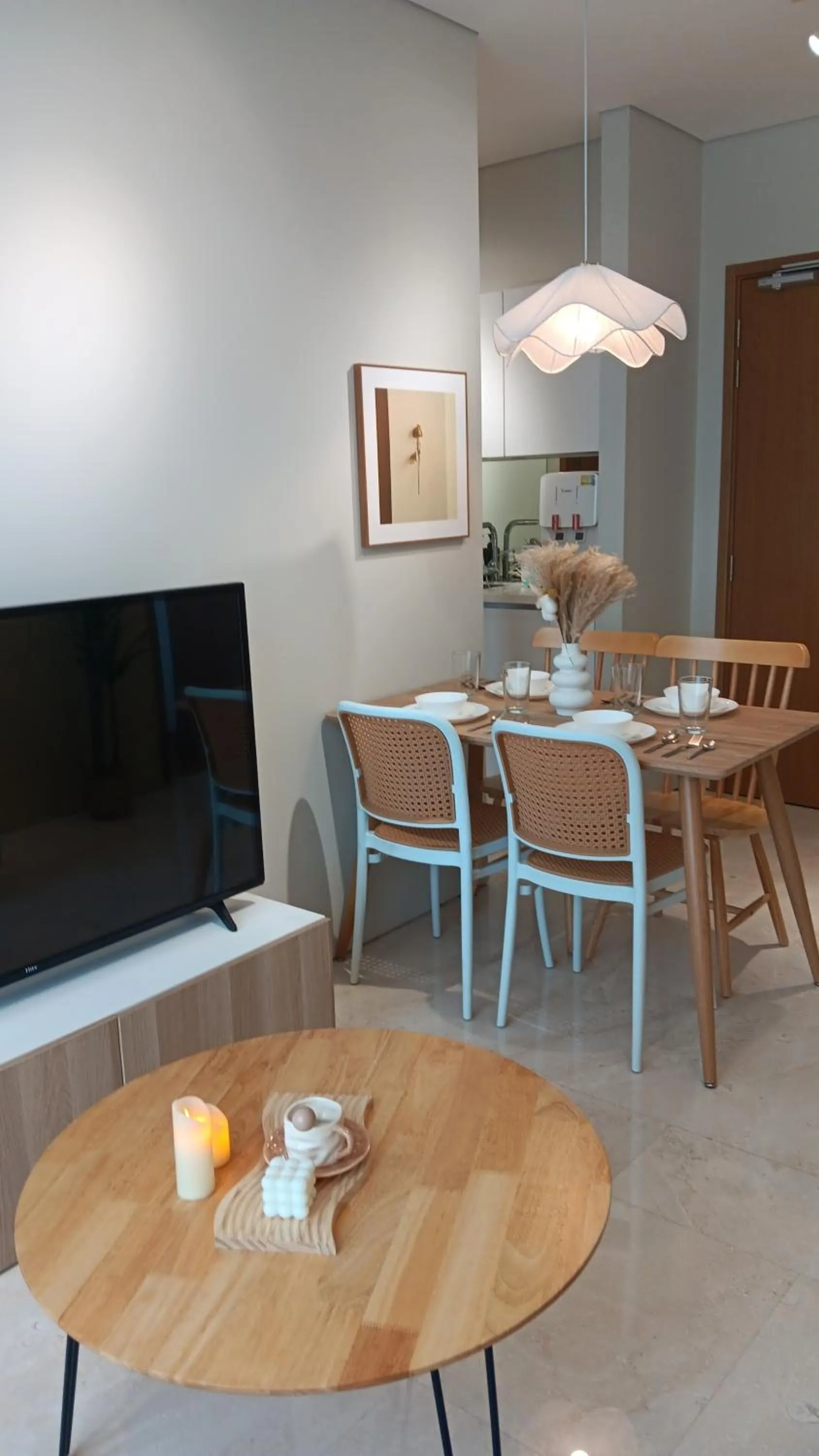 Dining area in KLCC Homestay Vacation Sky Suites KLCC Birdy Stay