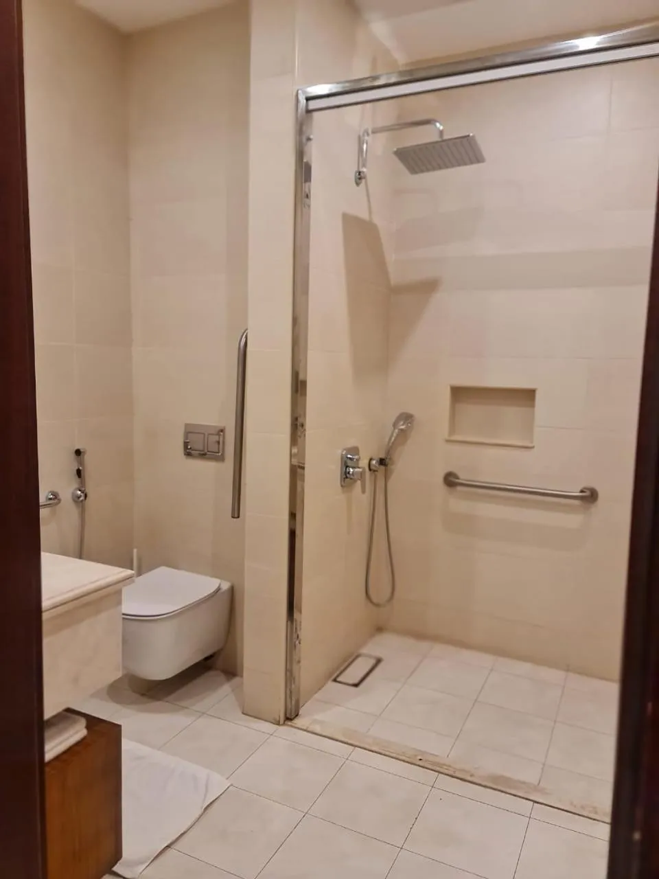 Shower in Sarwat Park Hotel Riyadh - Diplomatic Quarter