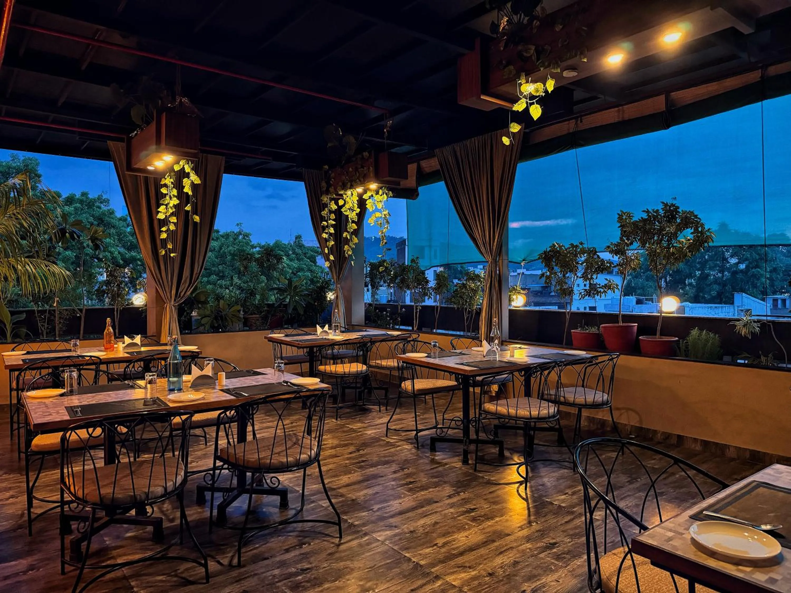 Restaurant/places to eat in RION - A Boutique Hotel