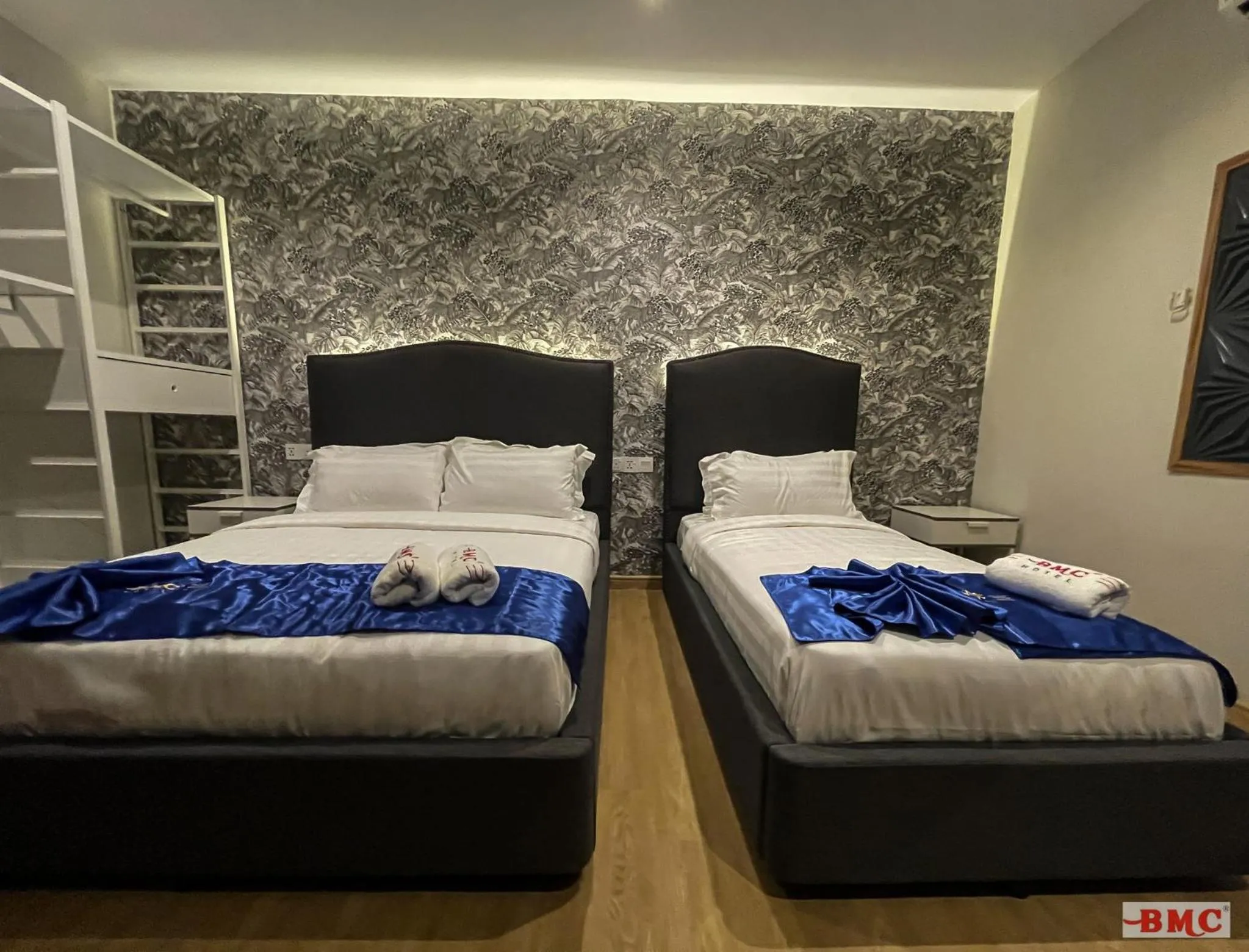 Bedroom in BMC Hotel