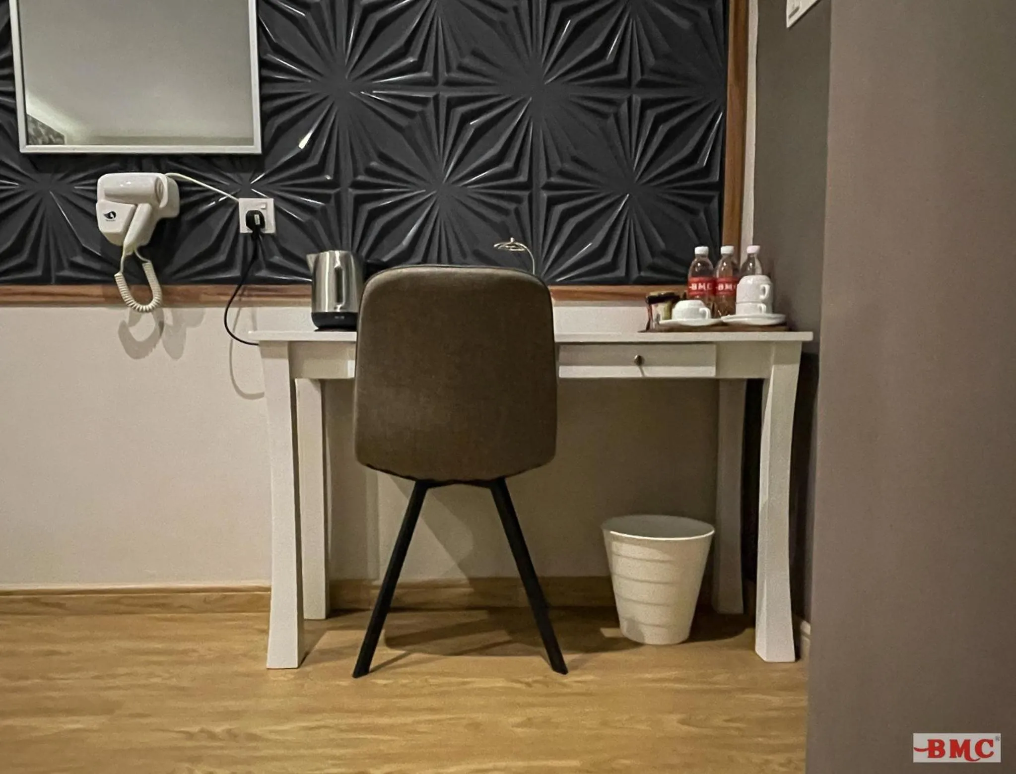 Coffee/tea facilities in BMC Hotel