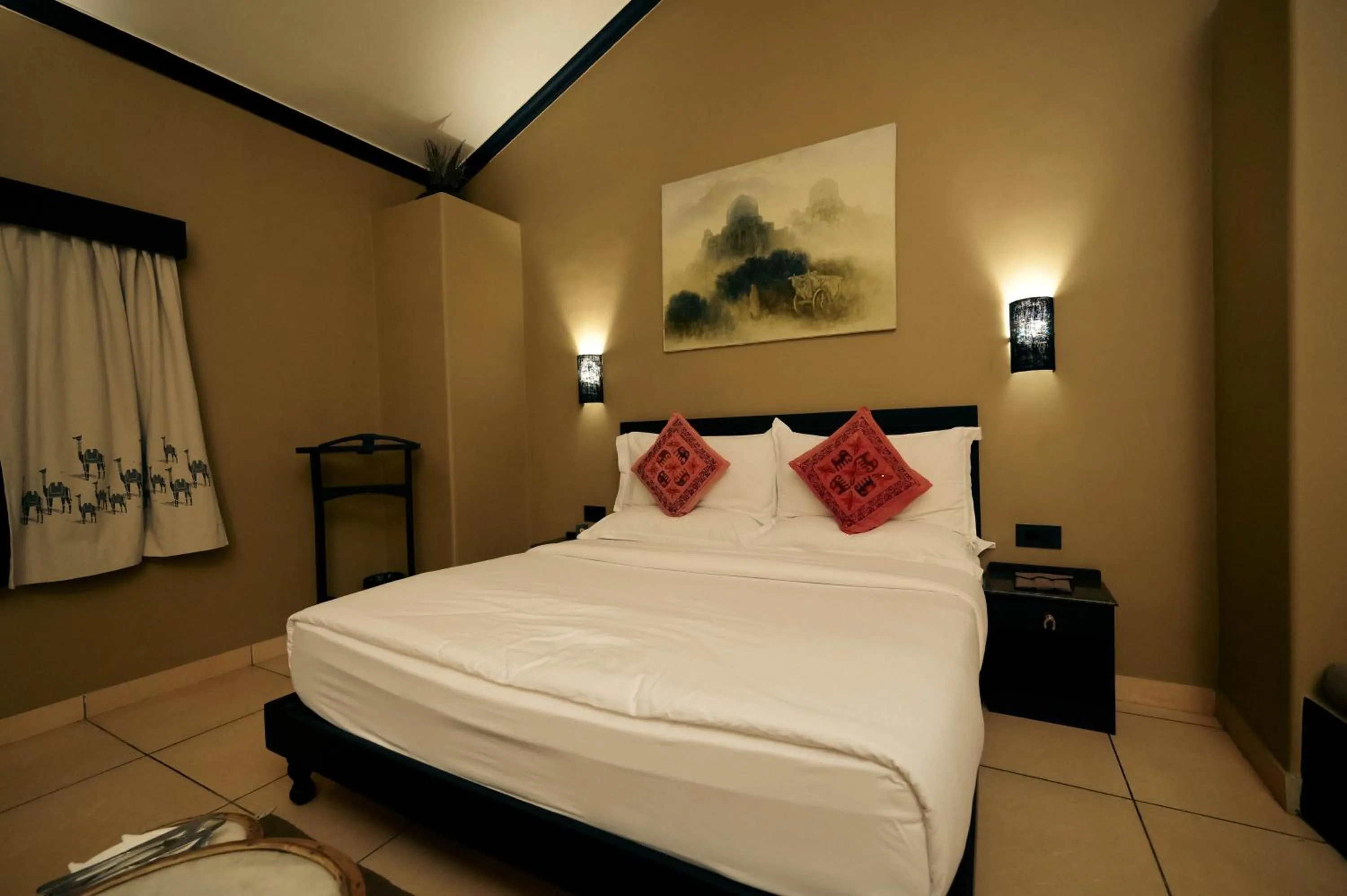 Bed in Clarks Safari Pushkar