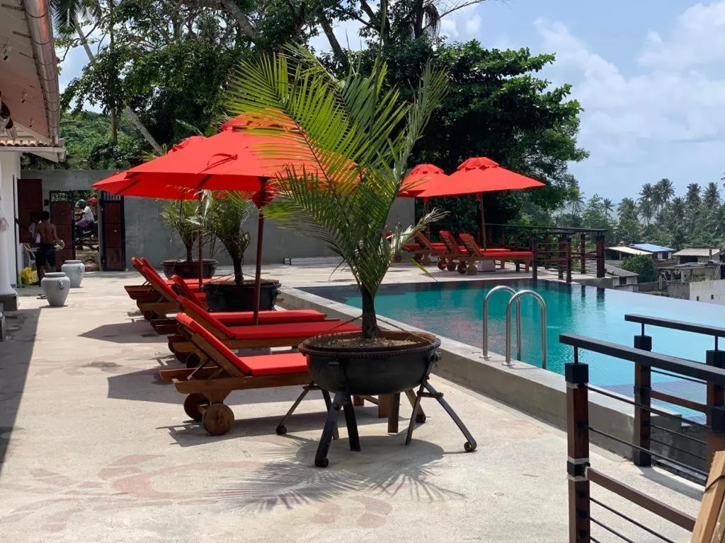 Pinipahana Walauwa Resort & villa