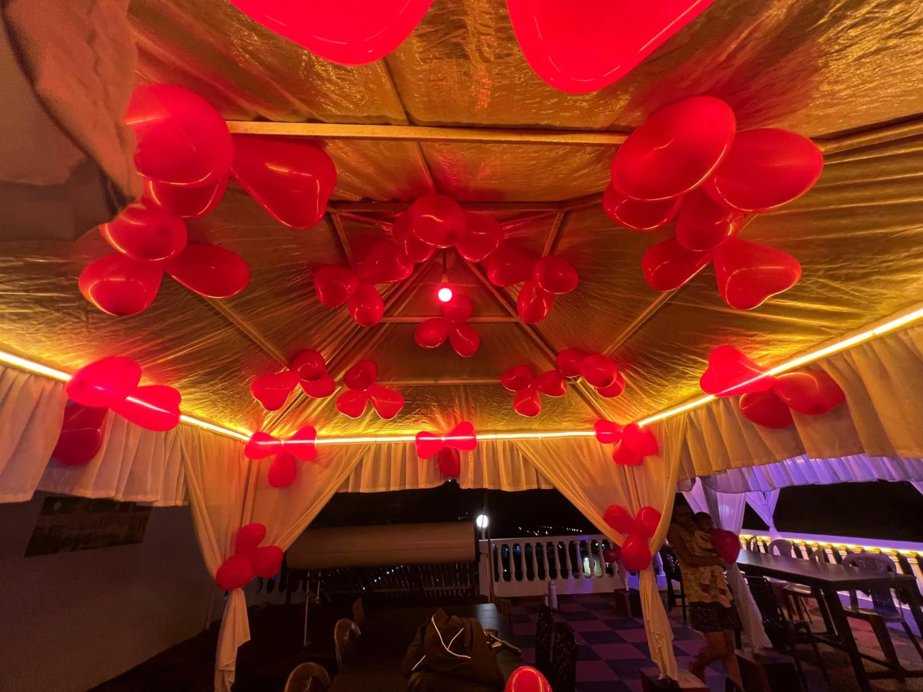 Restaurant/places to eat in Baga Beach Myron