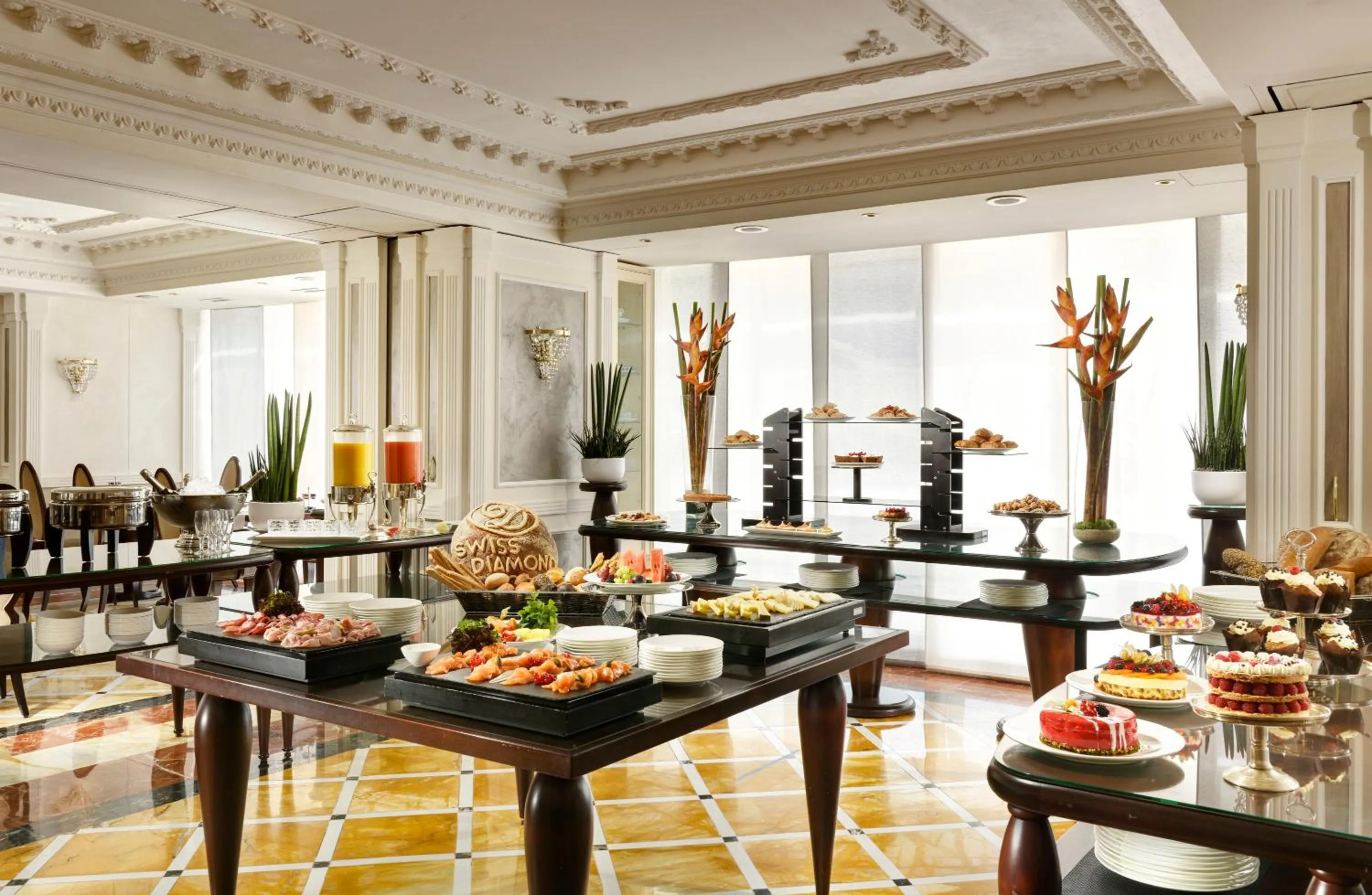 Food and drinks in Swiss Diamond Hotel & Spa