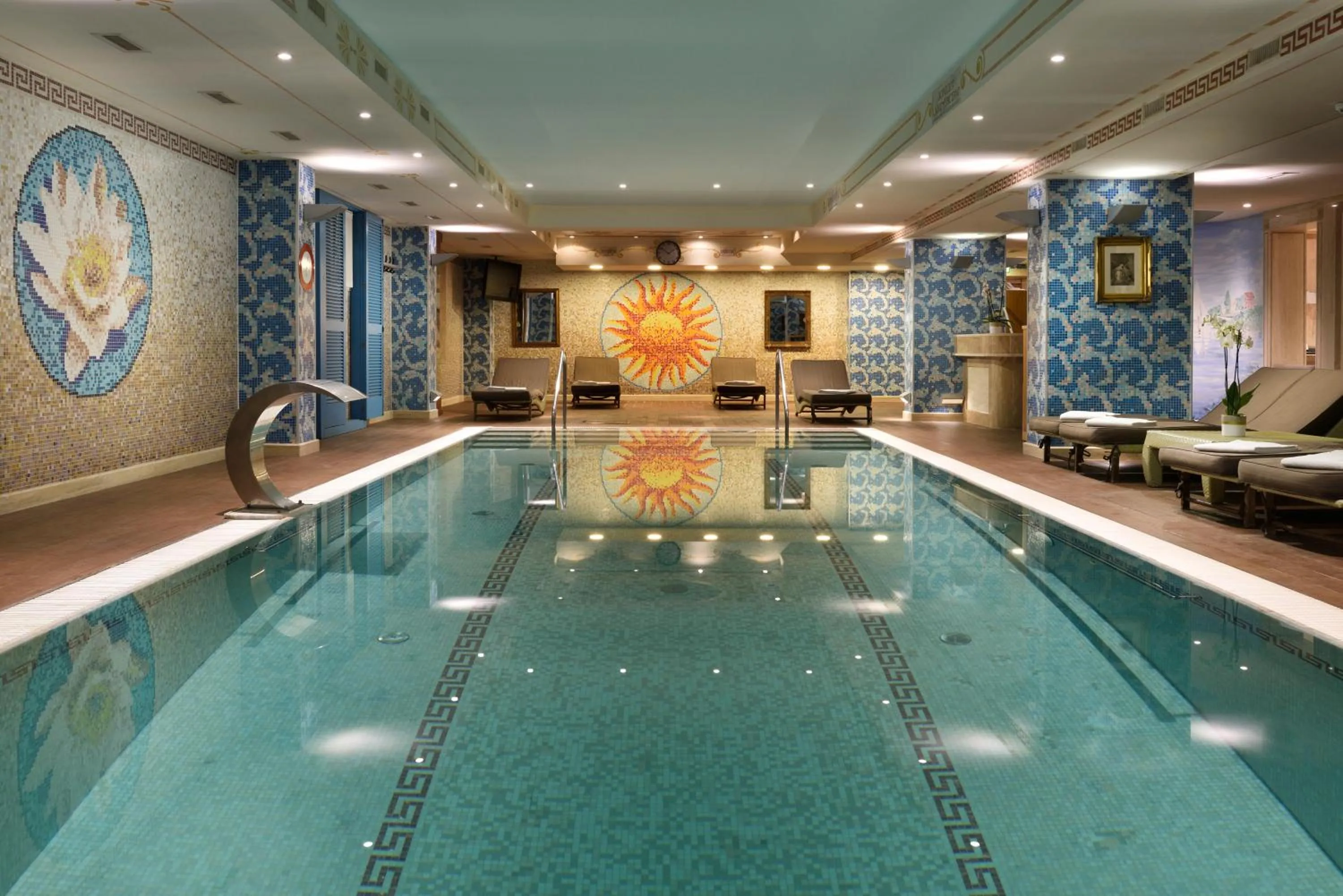 Swimming pool in Swiss Diamond Hotel & Spa