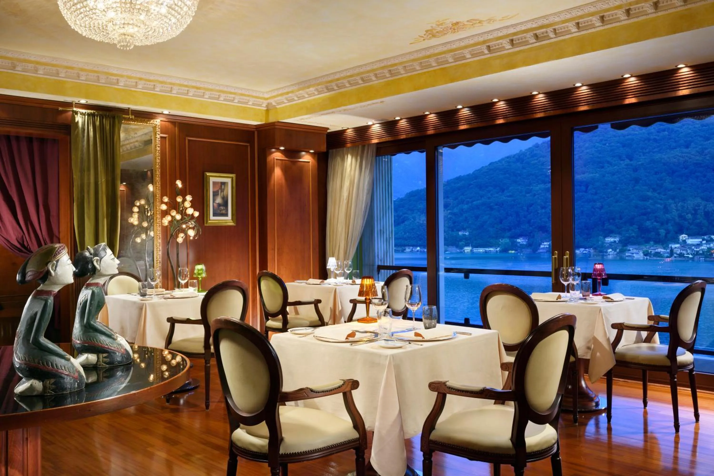Restaurant/places to eat in Swiss Diamond Hotel & Spa