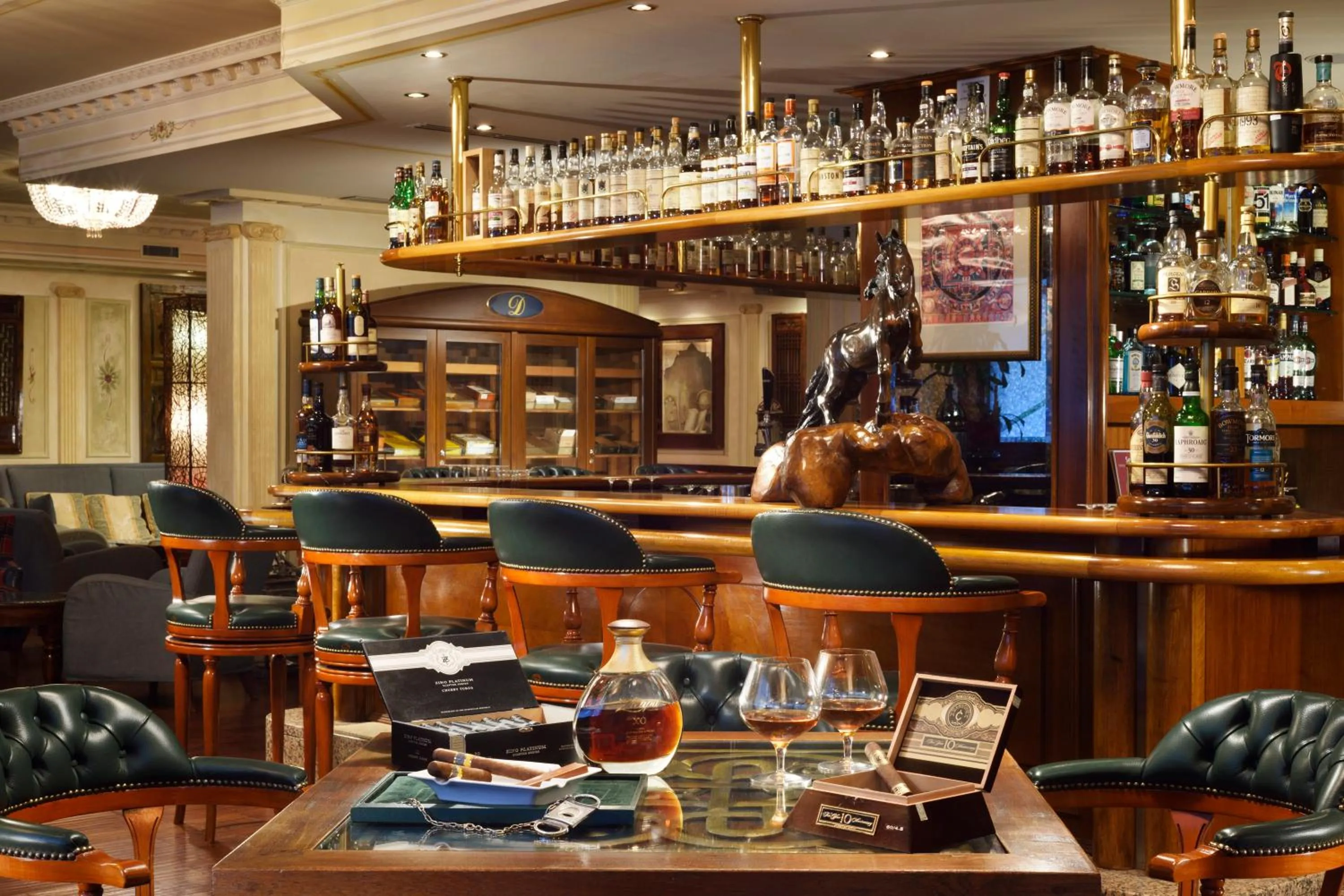 Restaurant/places to eat in Swiss Diamond Hotel & Spa