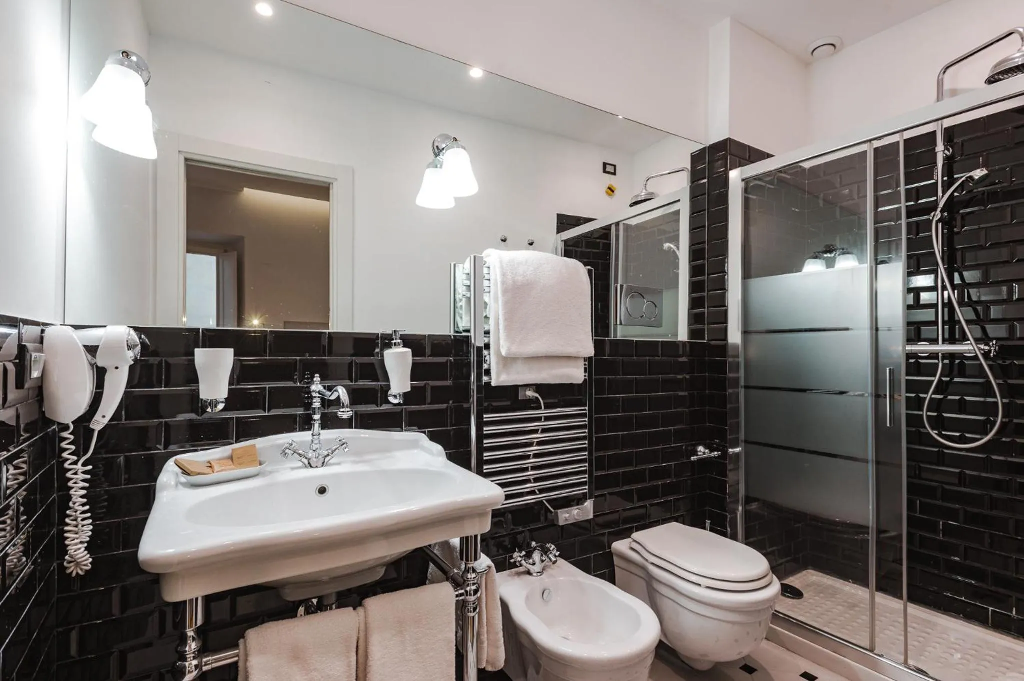 Bathroom in Nikis Collection Trastevere