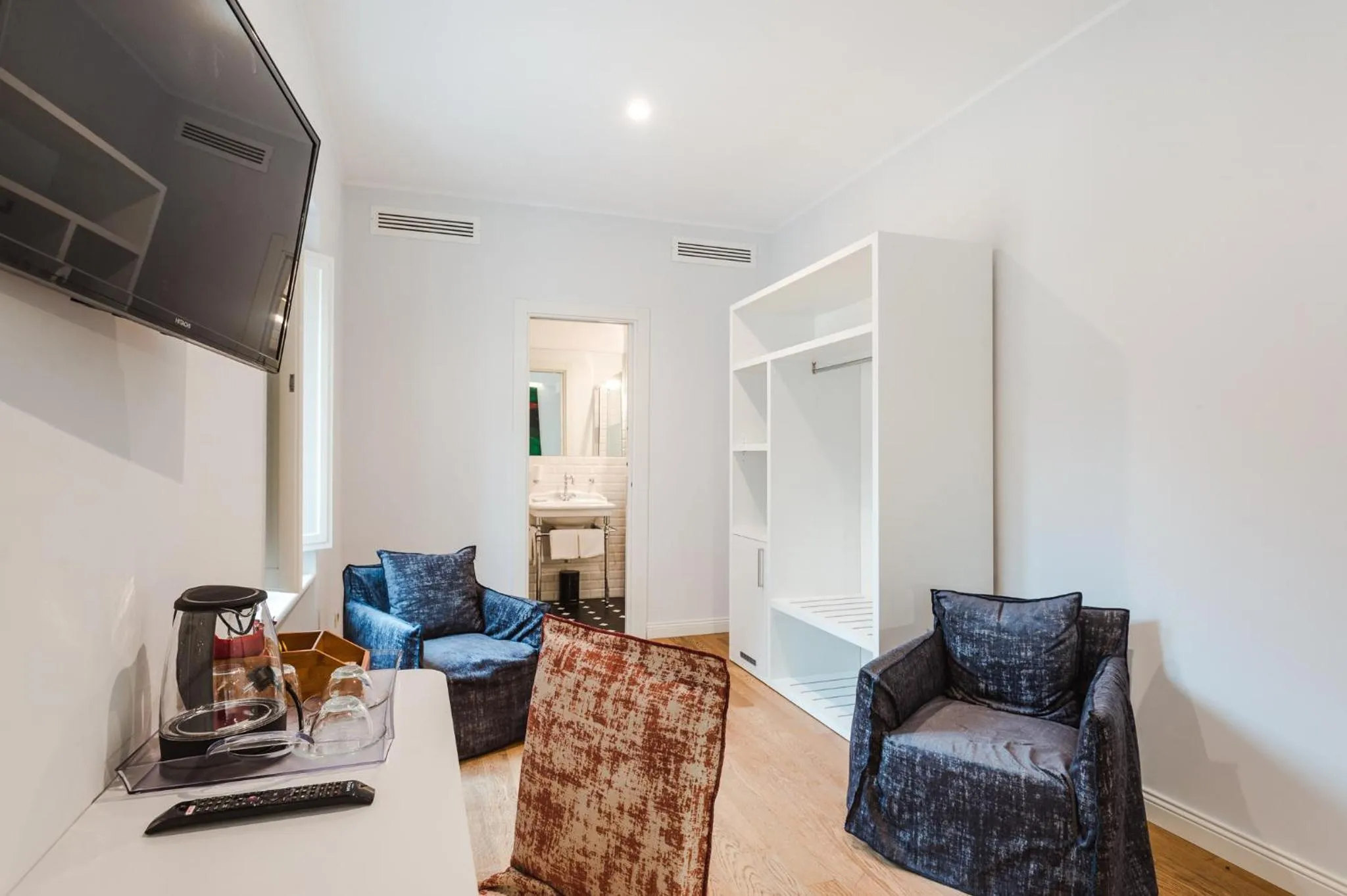 Seating area in Nikis Collection Trastevere