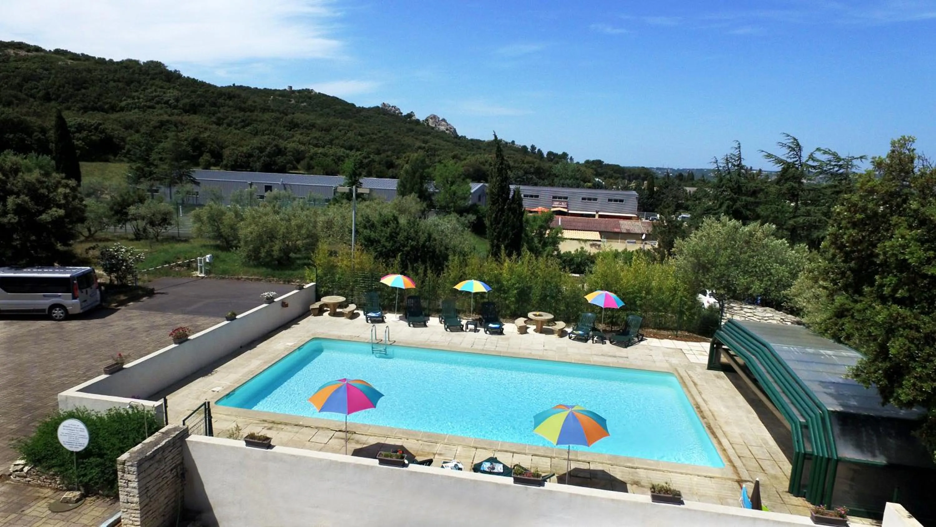 Swimming pool in Hotel Le Lagon