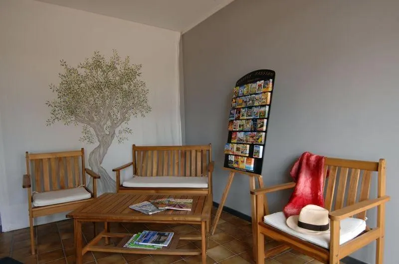 Lobby or reception in Hotel Le Lagon