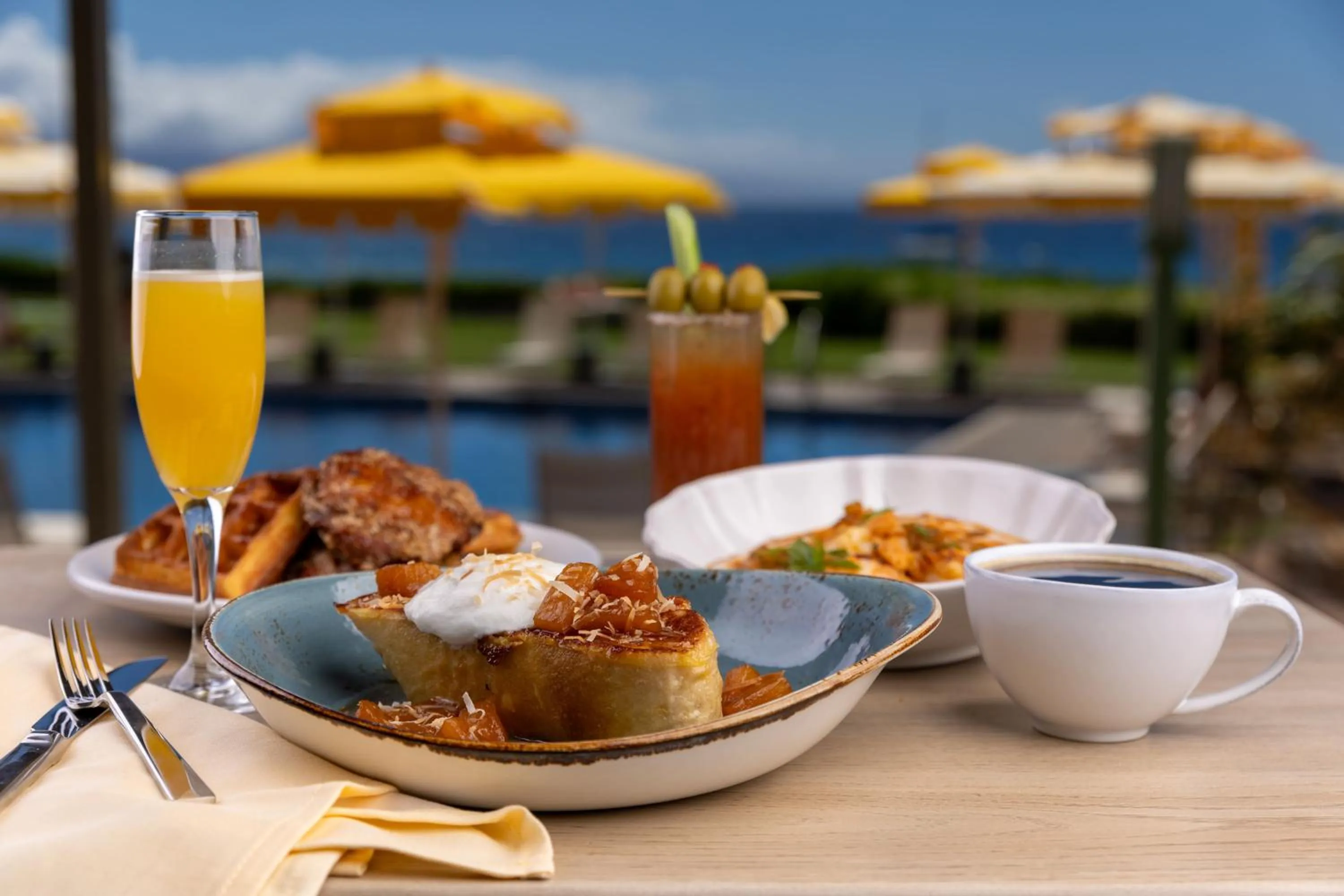 Restaurant/places to eat in Royal Lahaina Resort & Bungalows