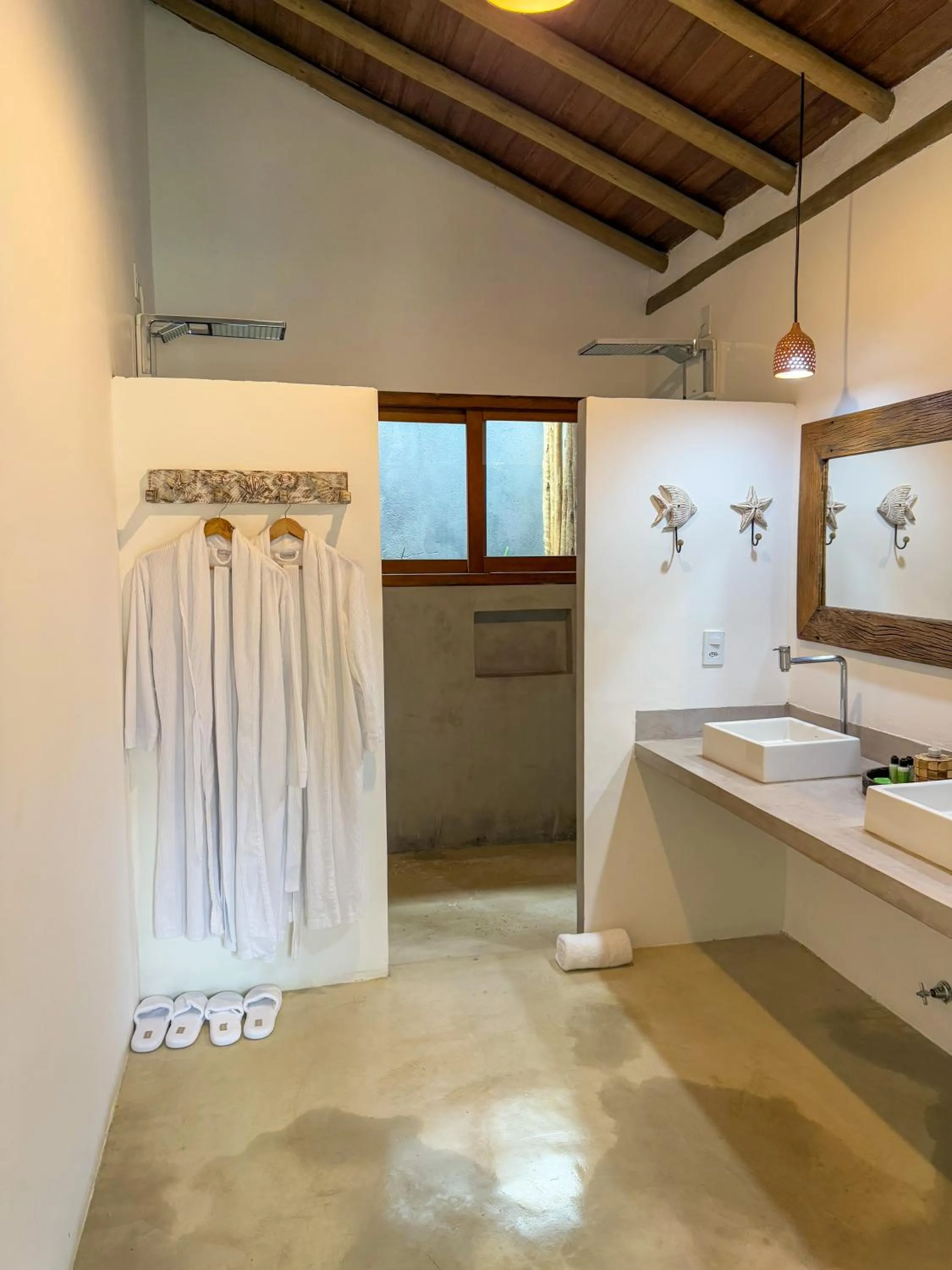 Bathroom in Corais de Trancoso Boutique