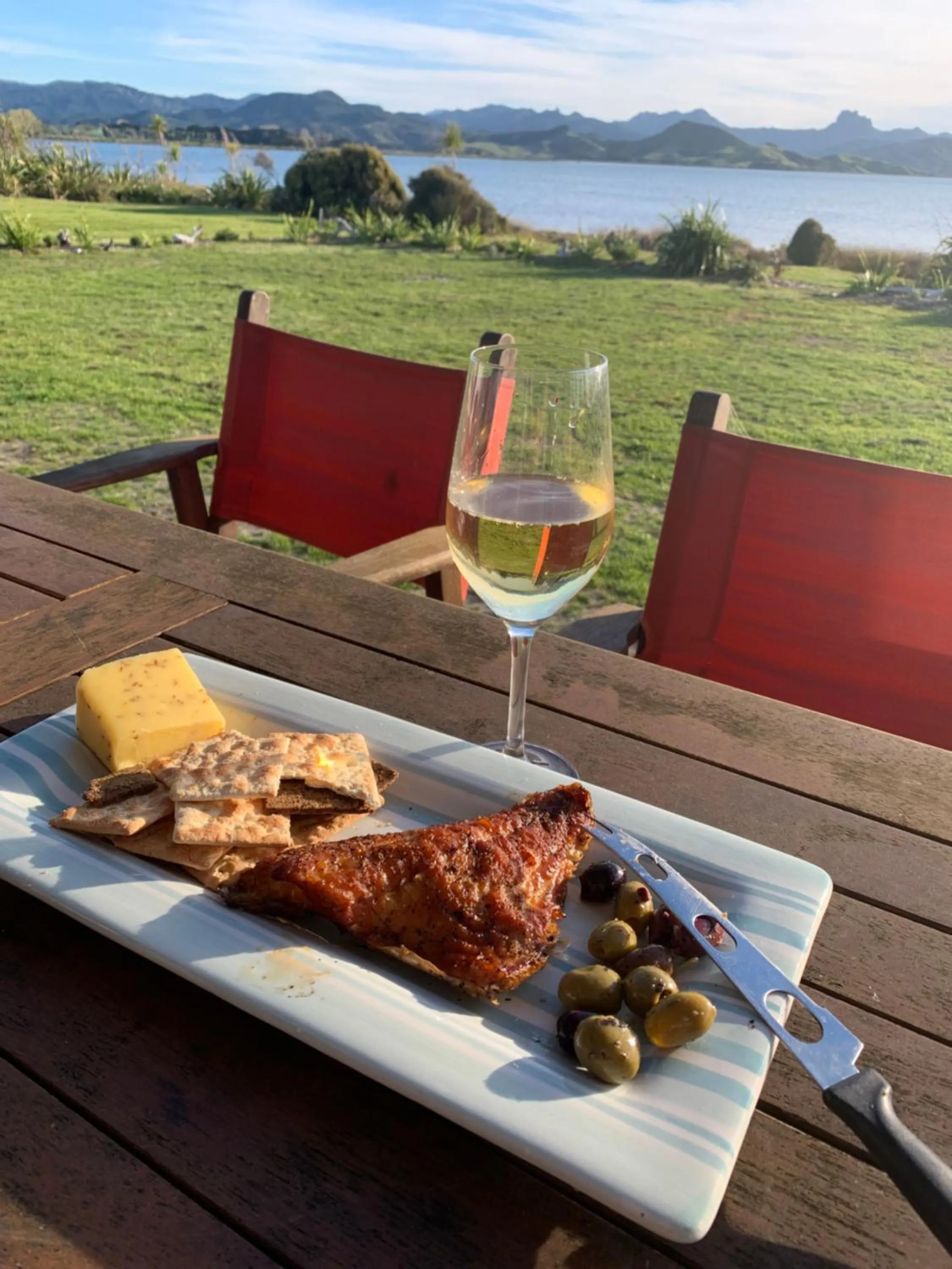 Food and drinks in The Matarangi B & B