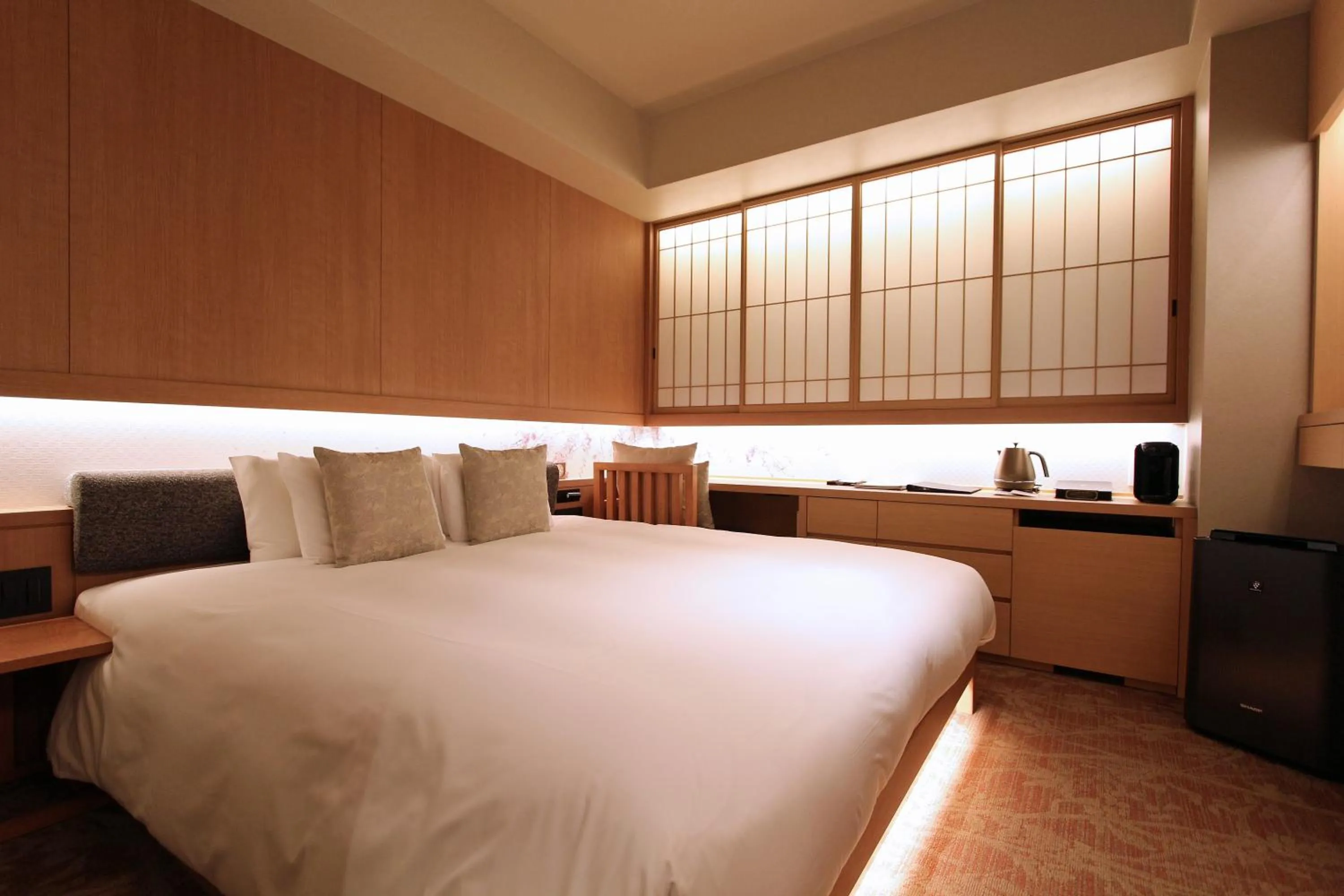 Photo of the whole room, Bed in KAYA Kyoto Nijo Castle, BW Signature Collection by Best Western