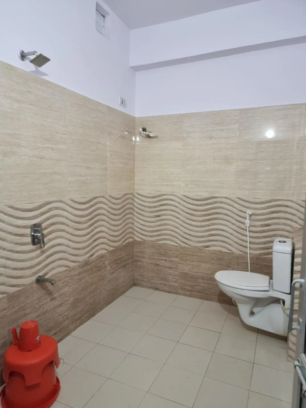 Bathroom in Shivani Inn Hotel & Banquet